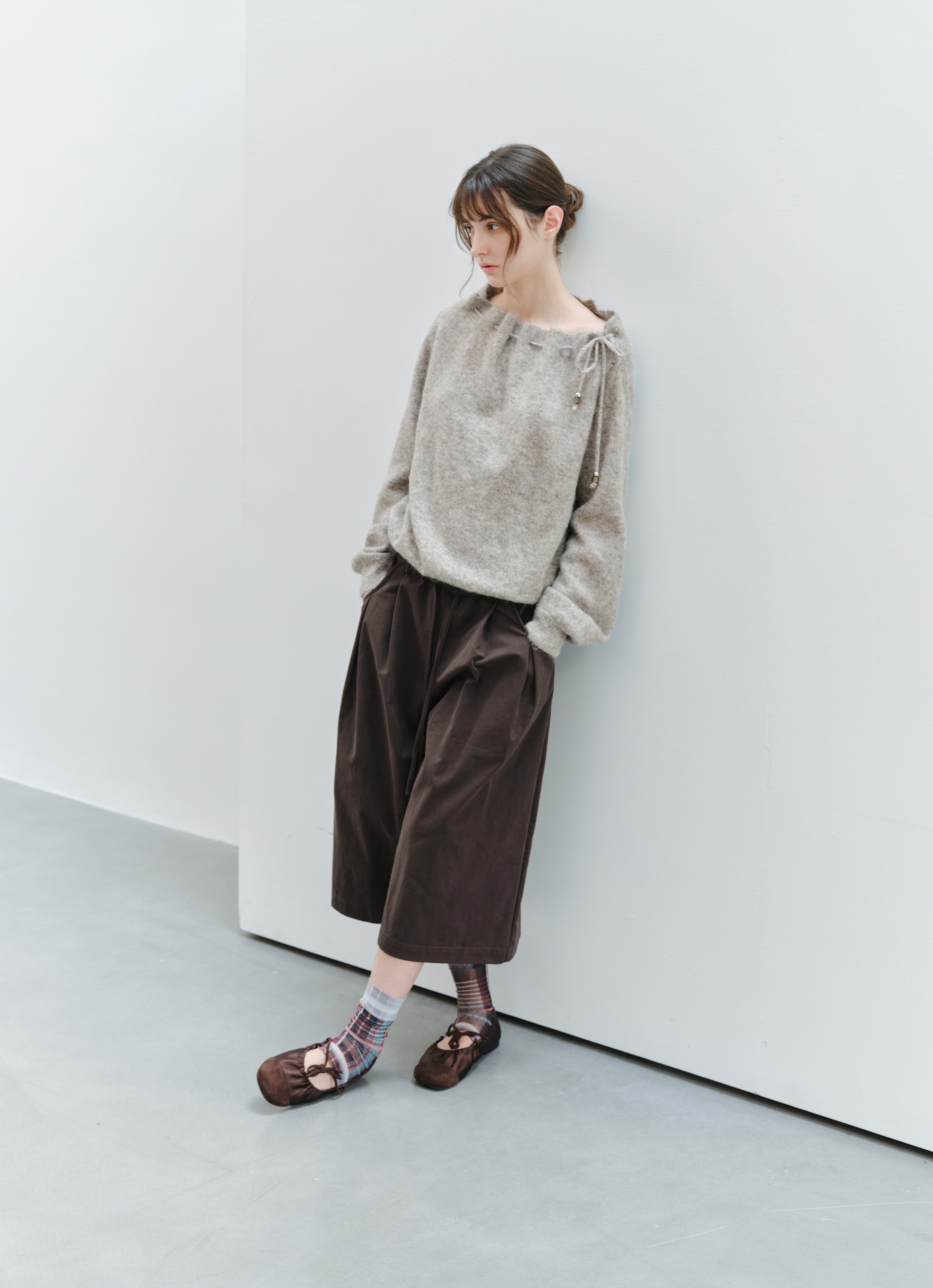 WIDE TACK HALF PANTS