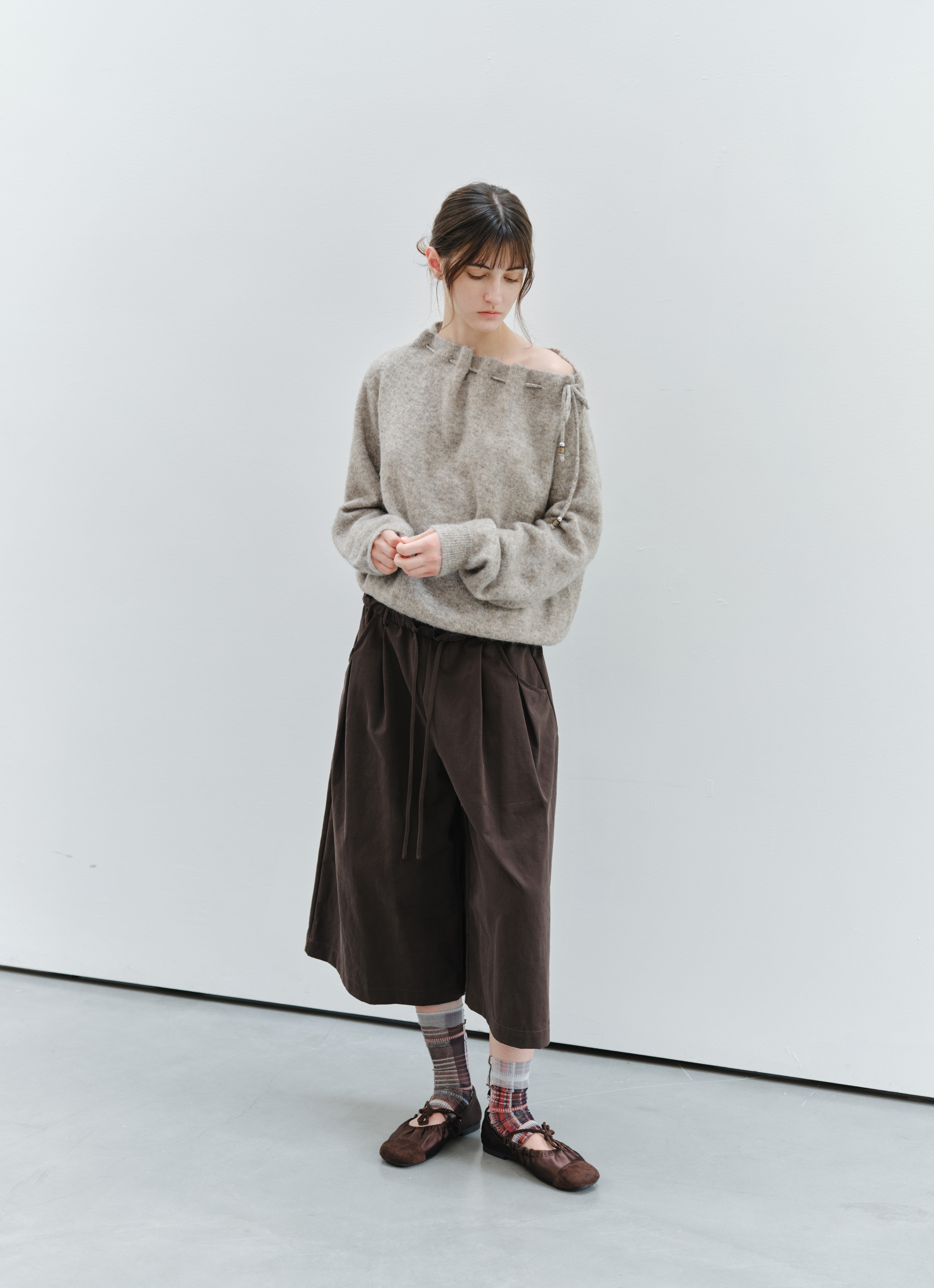 WIDE TACK HALF PANTS
