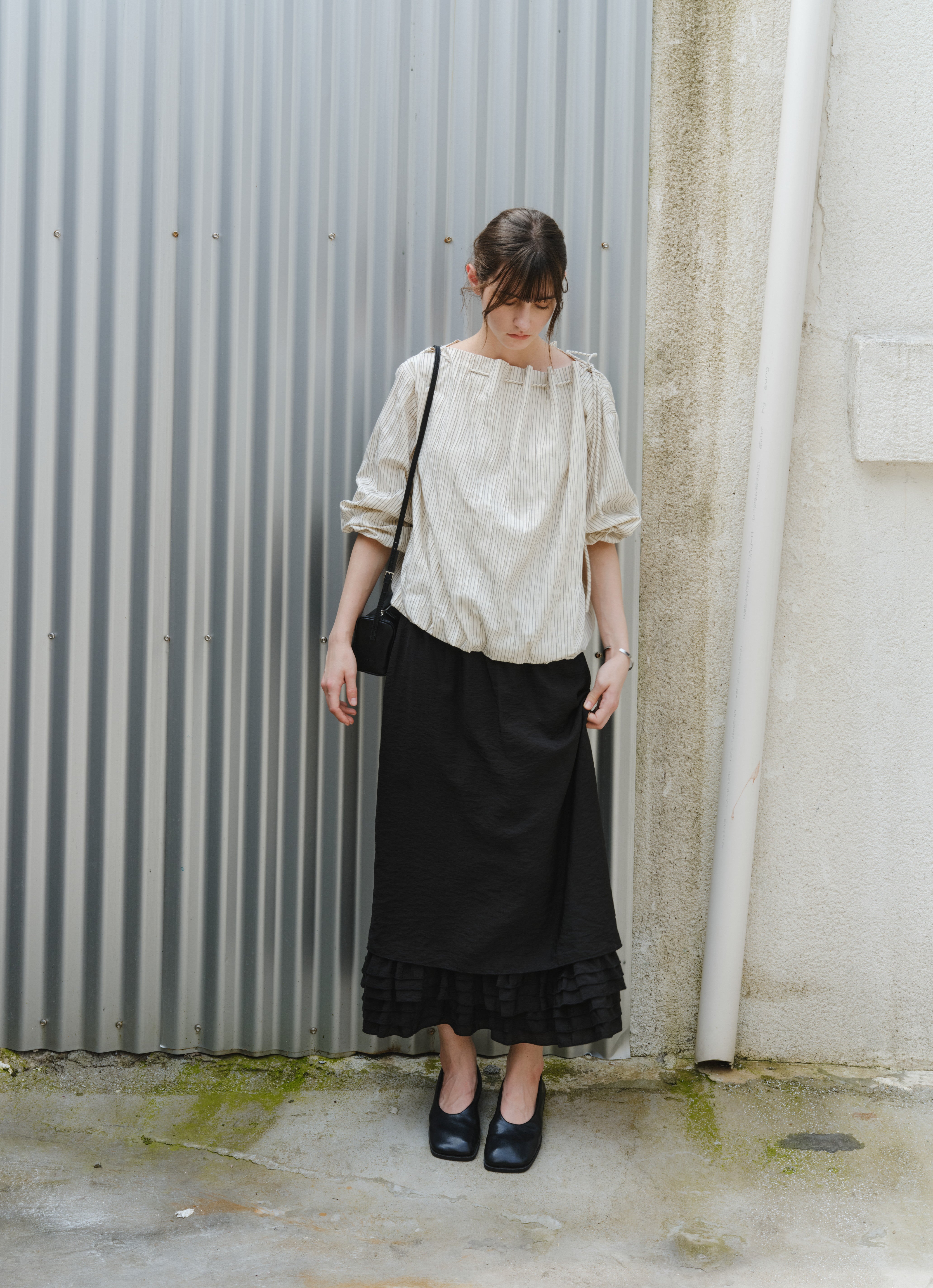 LACE HEM STRAIGHT SKIRT