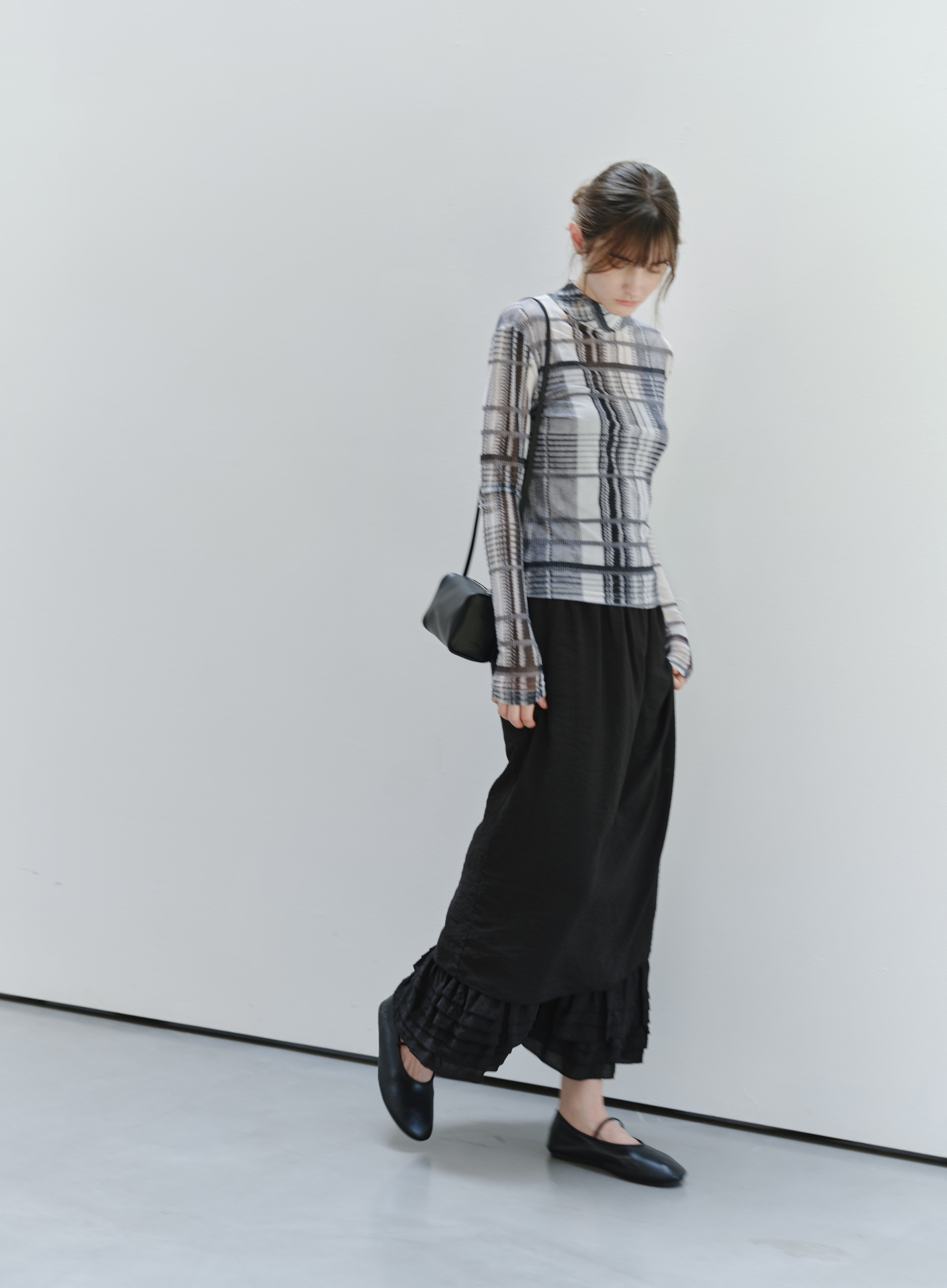 WAVE CHECK SHEER TOP