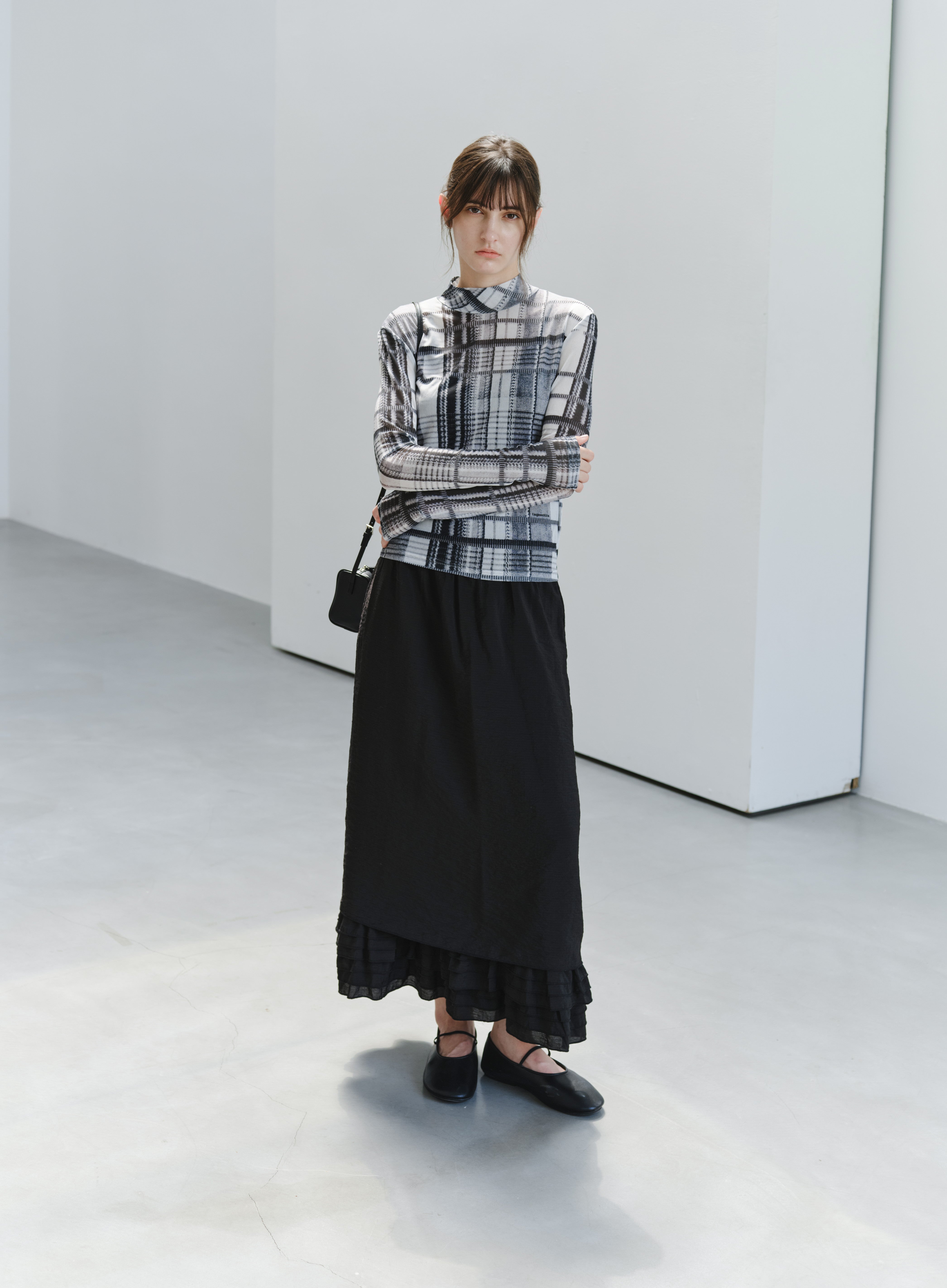 WAVE CHECK SHEER TOP