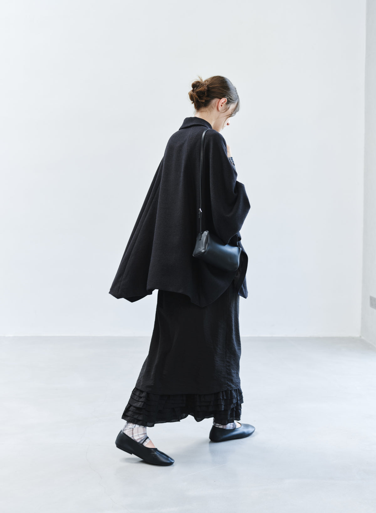 CLASSIC CAPE FLARE COAT