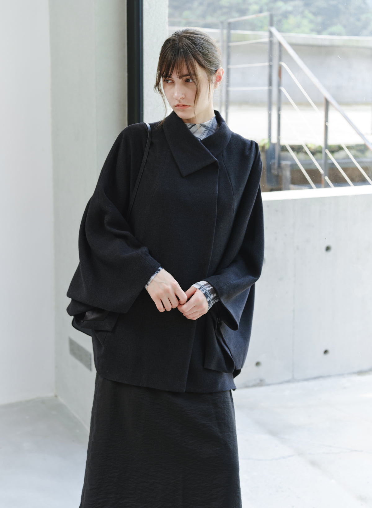 CLASSIC CAPE FLARE COAT
