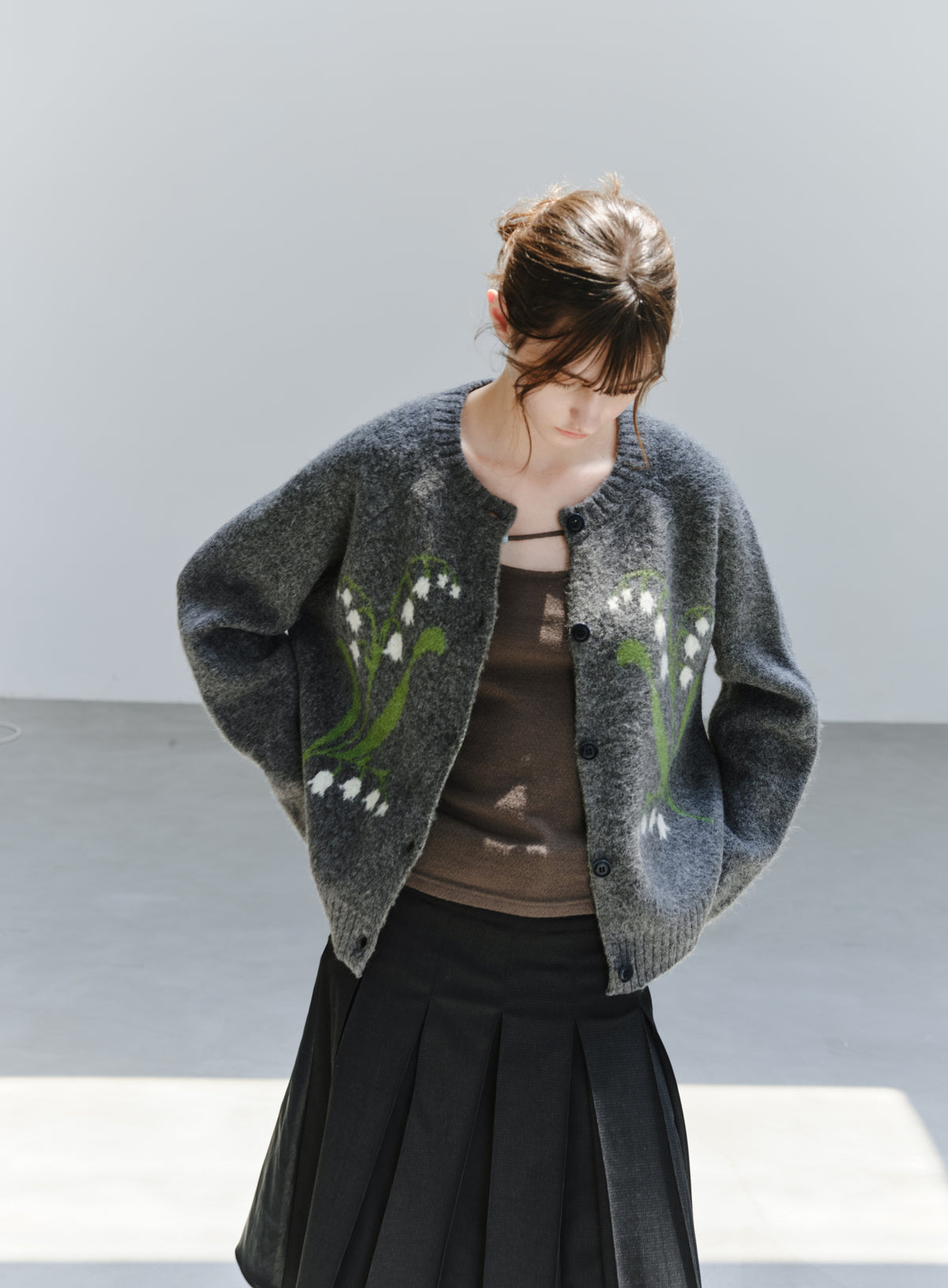 LILY PATTERN WARM CARDIGAN