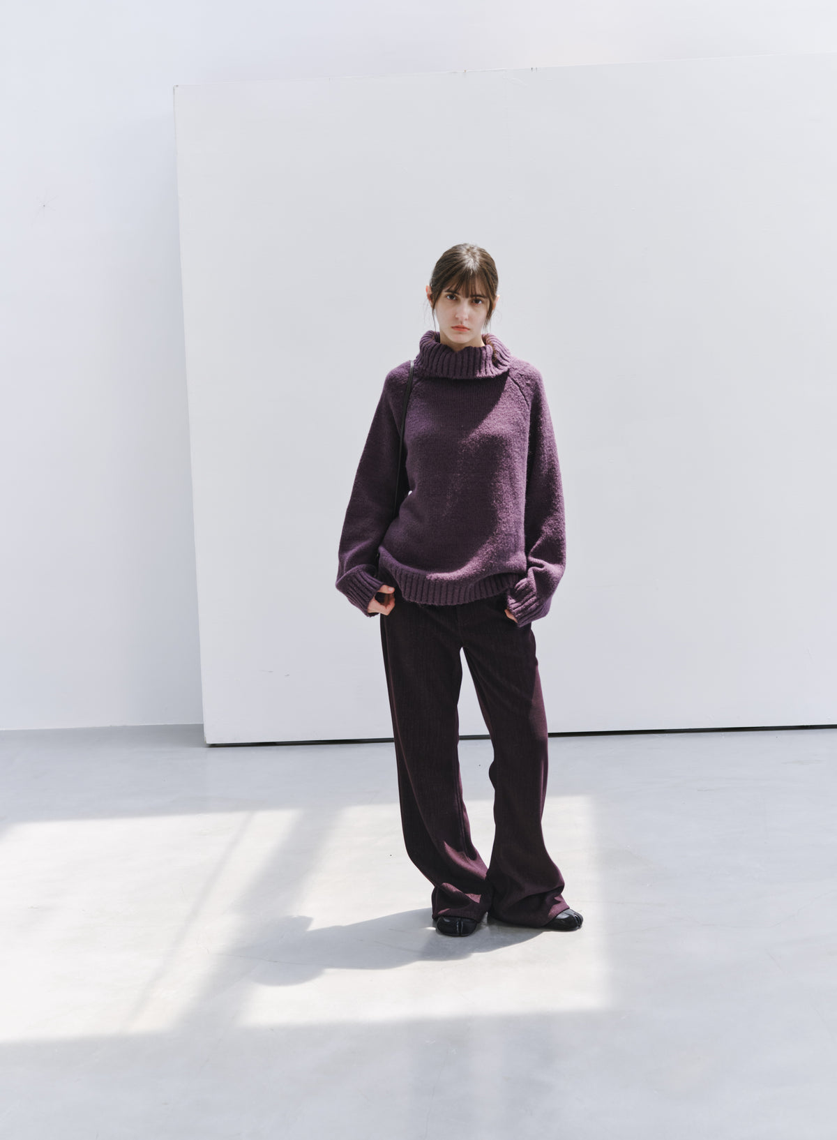 FLARE FIT COLOR PANTS