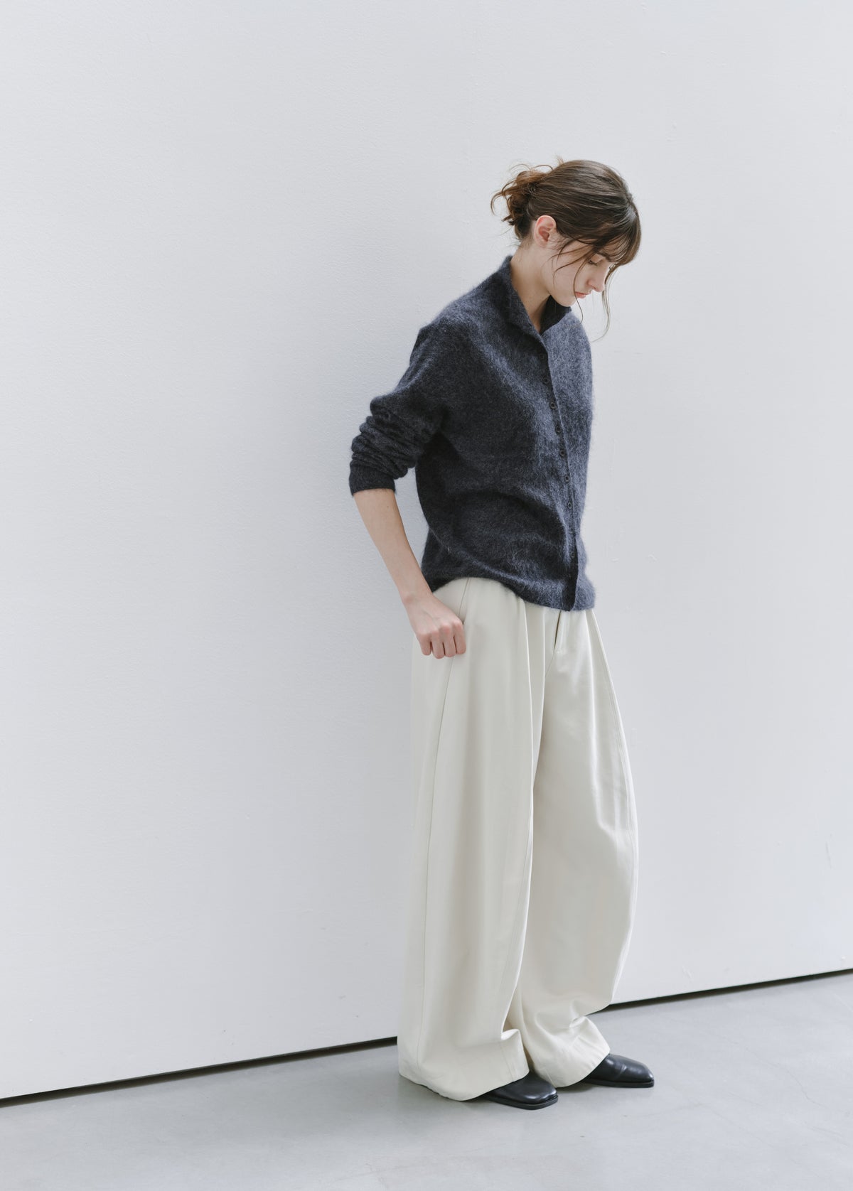 DEEP TUCK WIDE PANTS