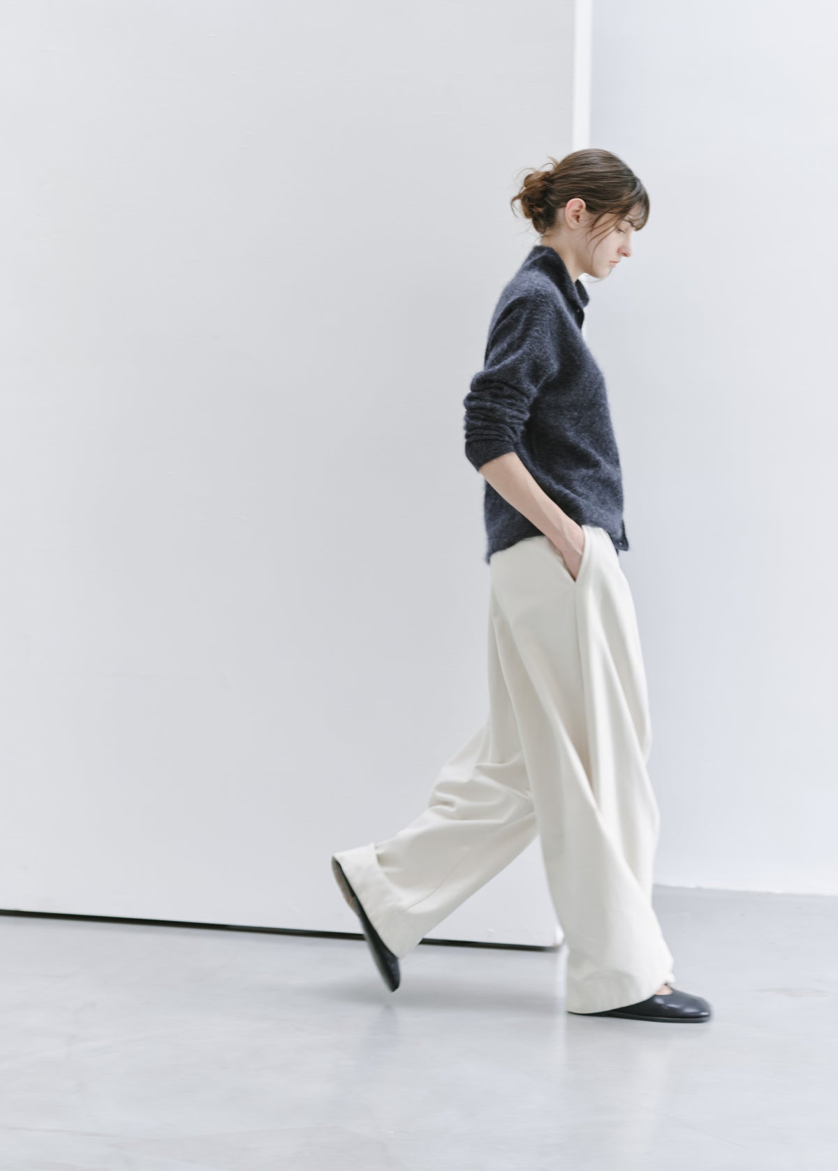 DEEP TUCK WIDE PANTS