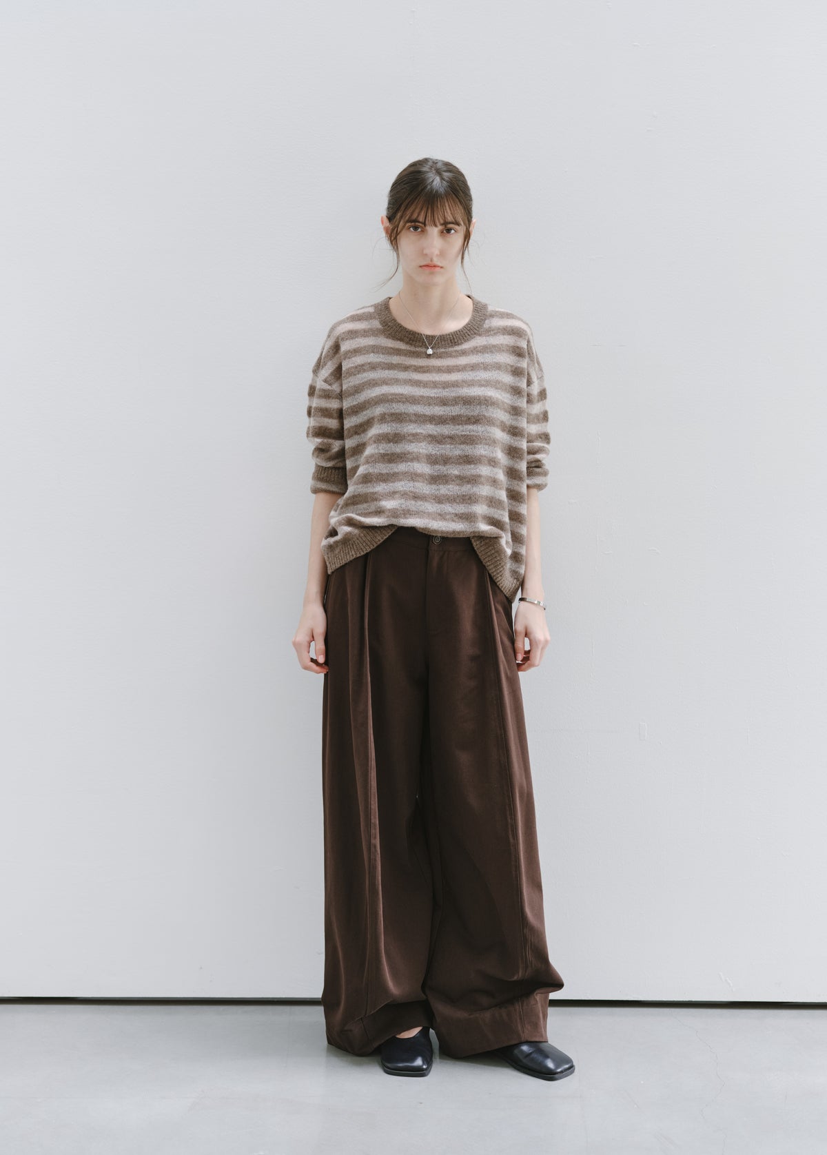 DEEP TUCK WIDE PANTS