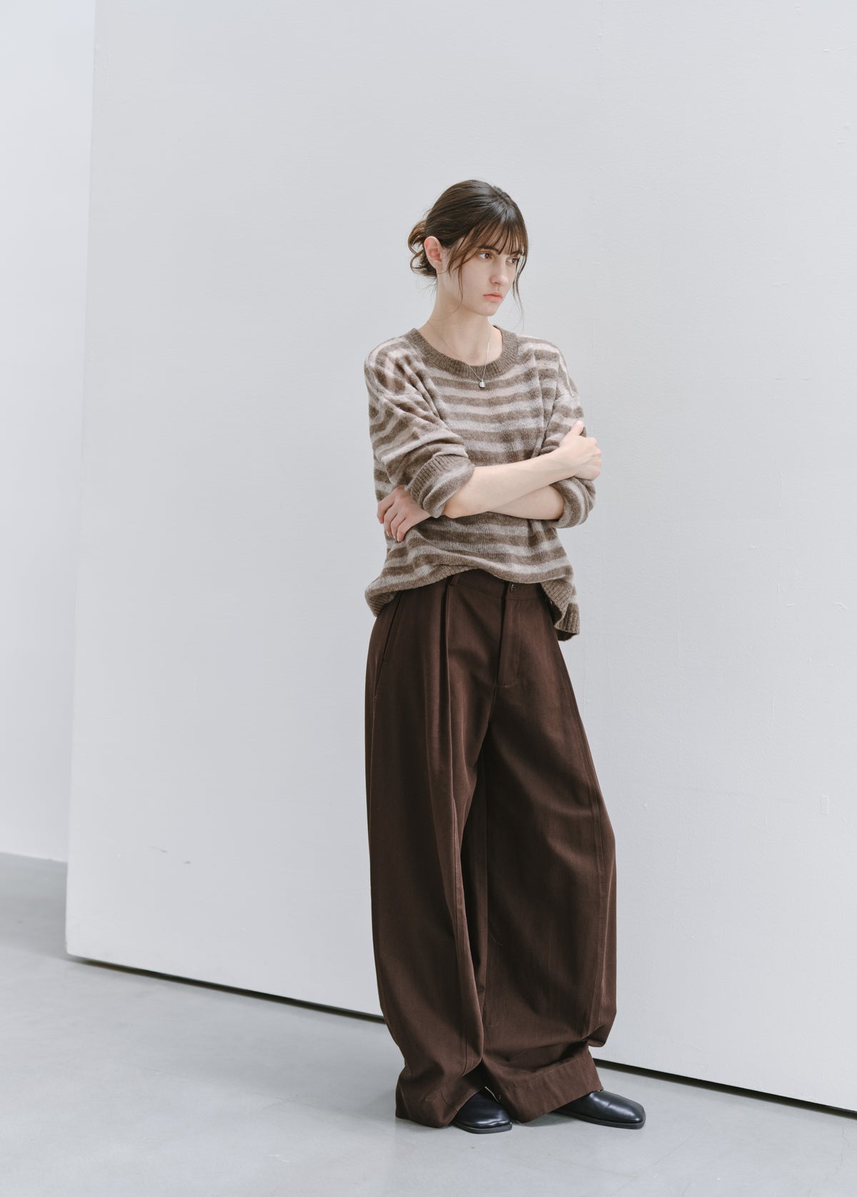 DEEP TUCK WIDE PANTS