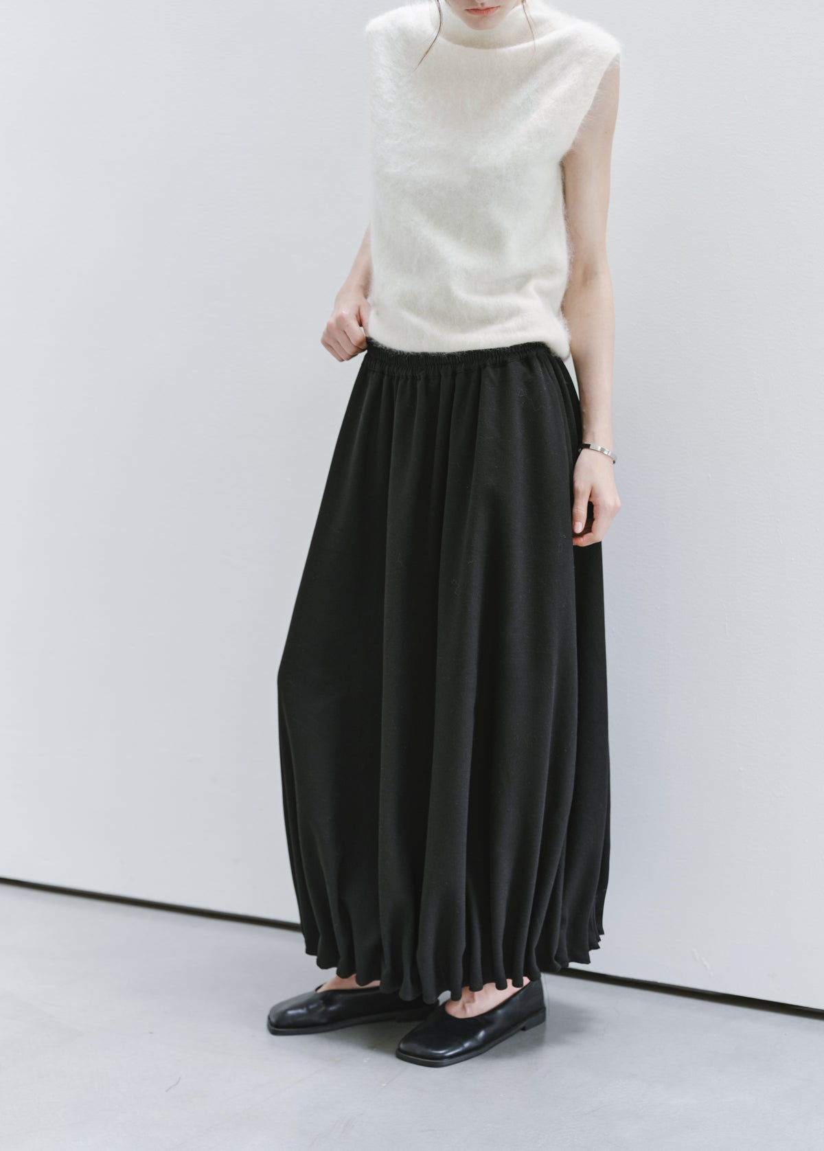 GATHER HEM DRAPE SKIRT