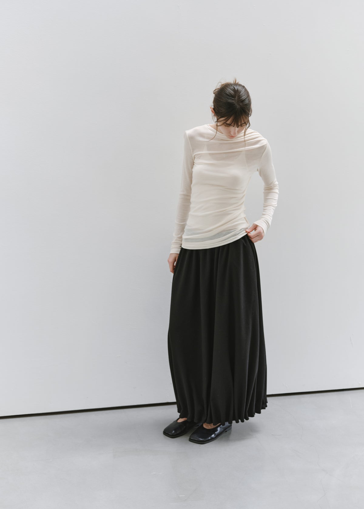 GATHER HEM DRAPE SKIRT