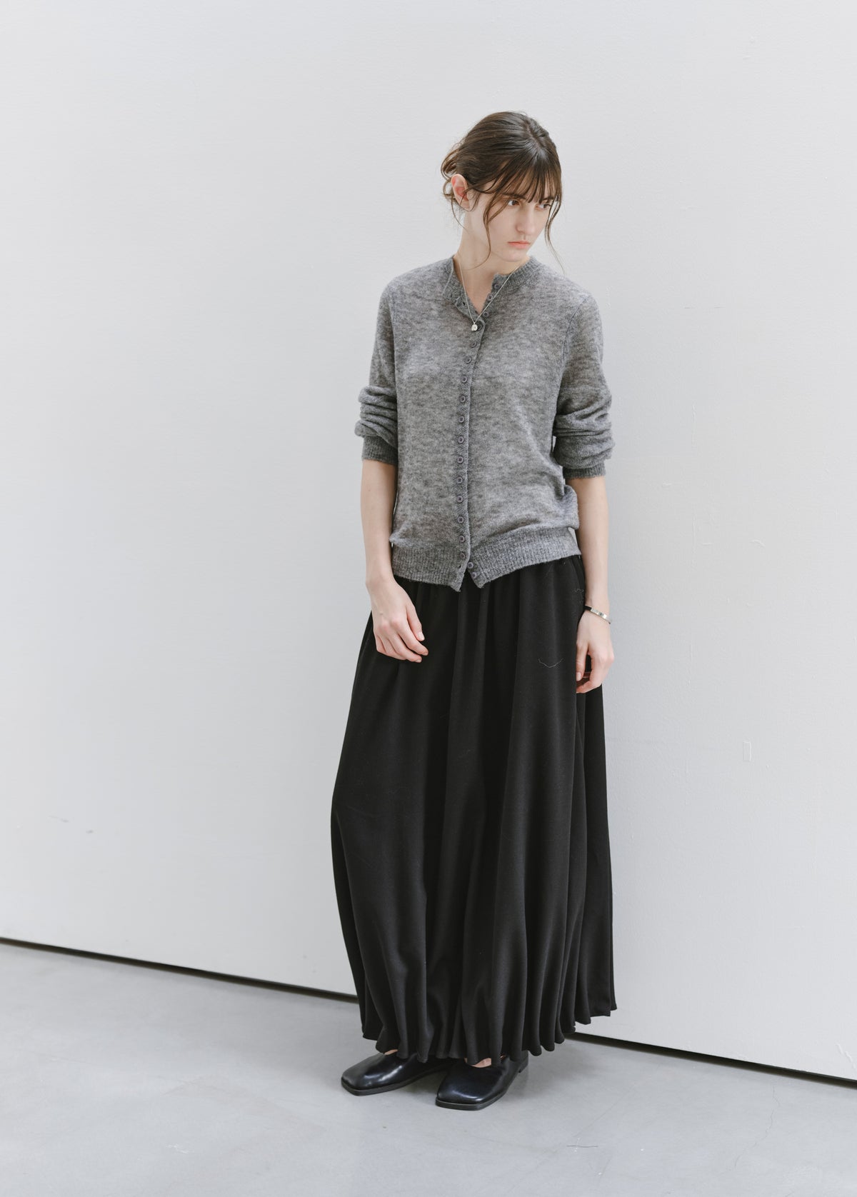 MULTI BUTTON COLOR SWEATER