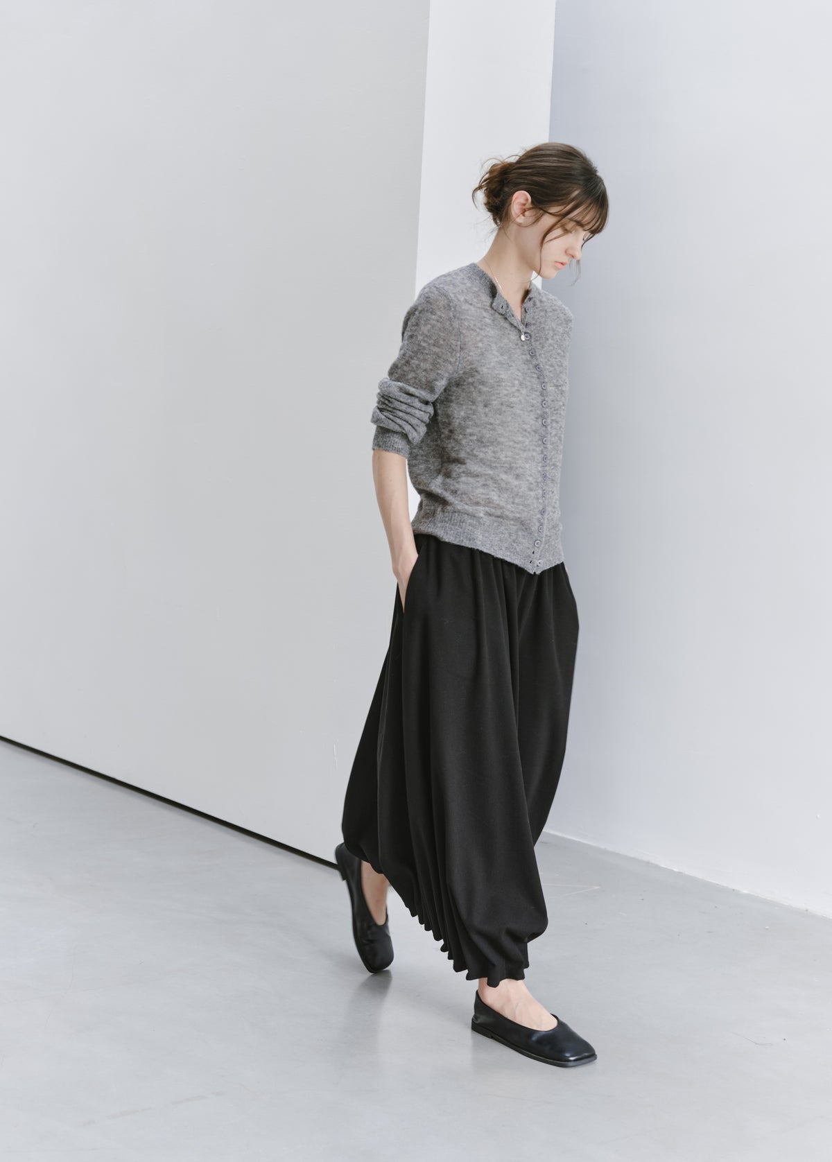 GATHER HEM DRAPE SKIRT