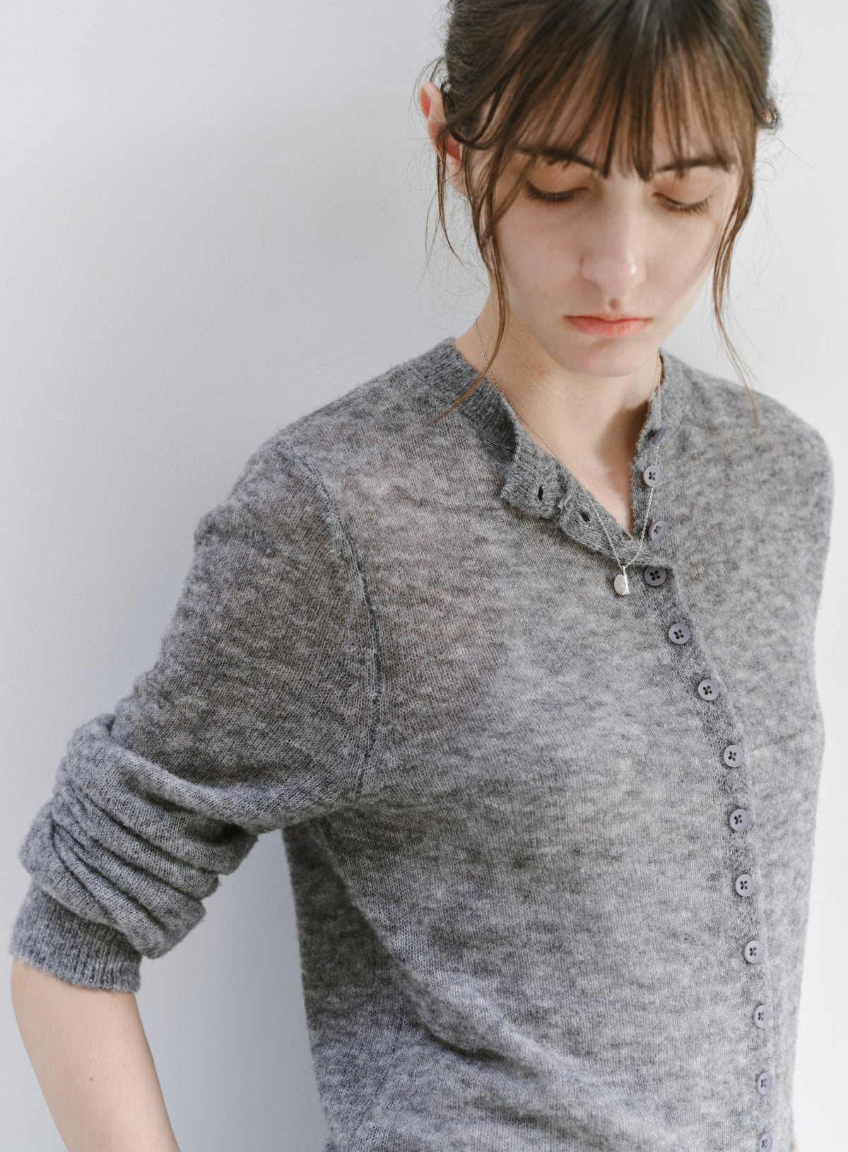 MULTI BUTTON COLOR SWEATER
