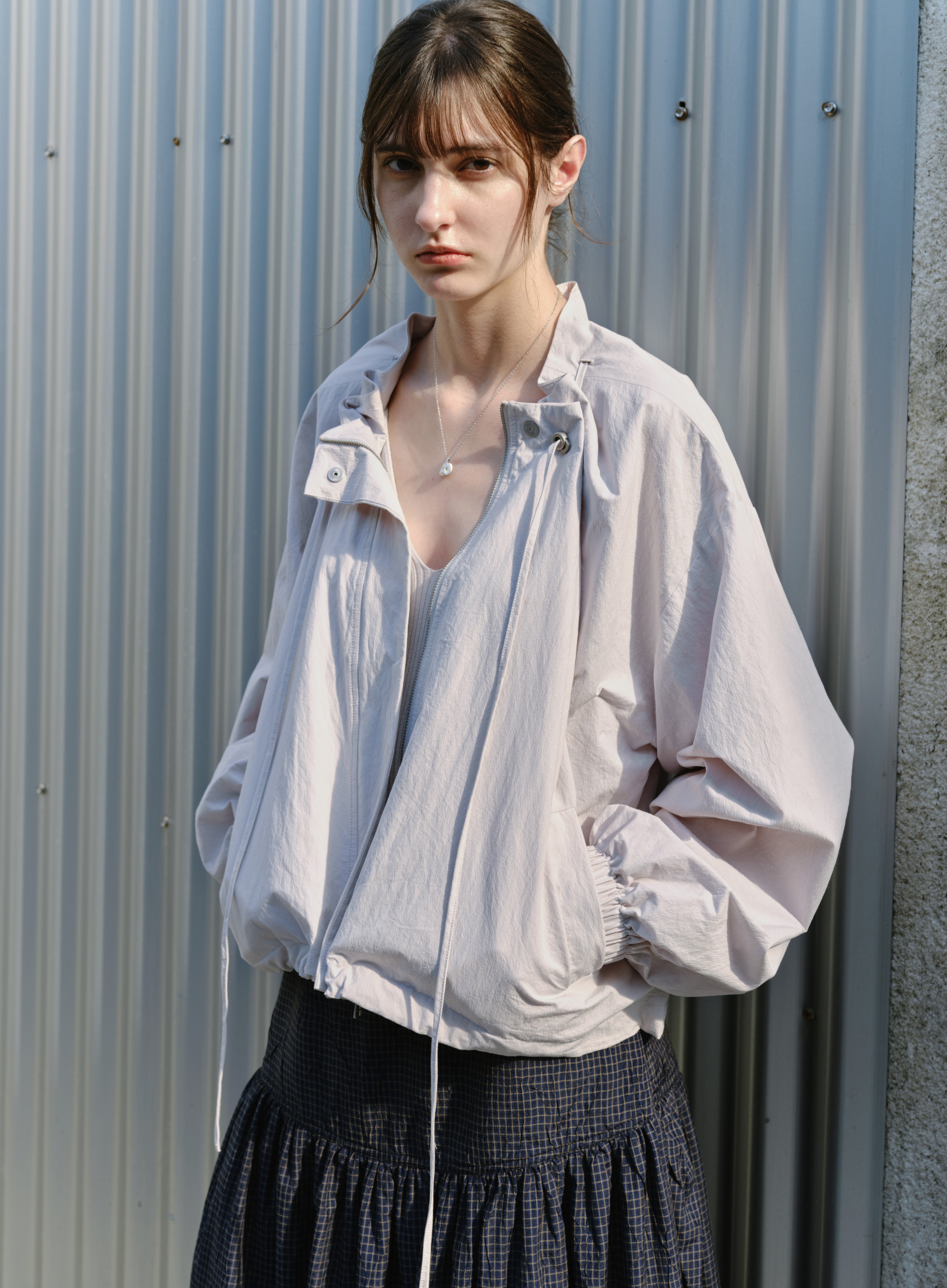 GATHER NECK SHORT BLOUSON