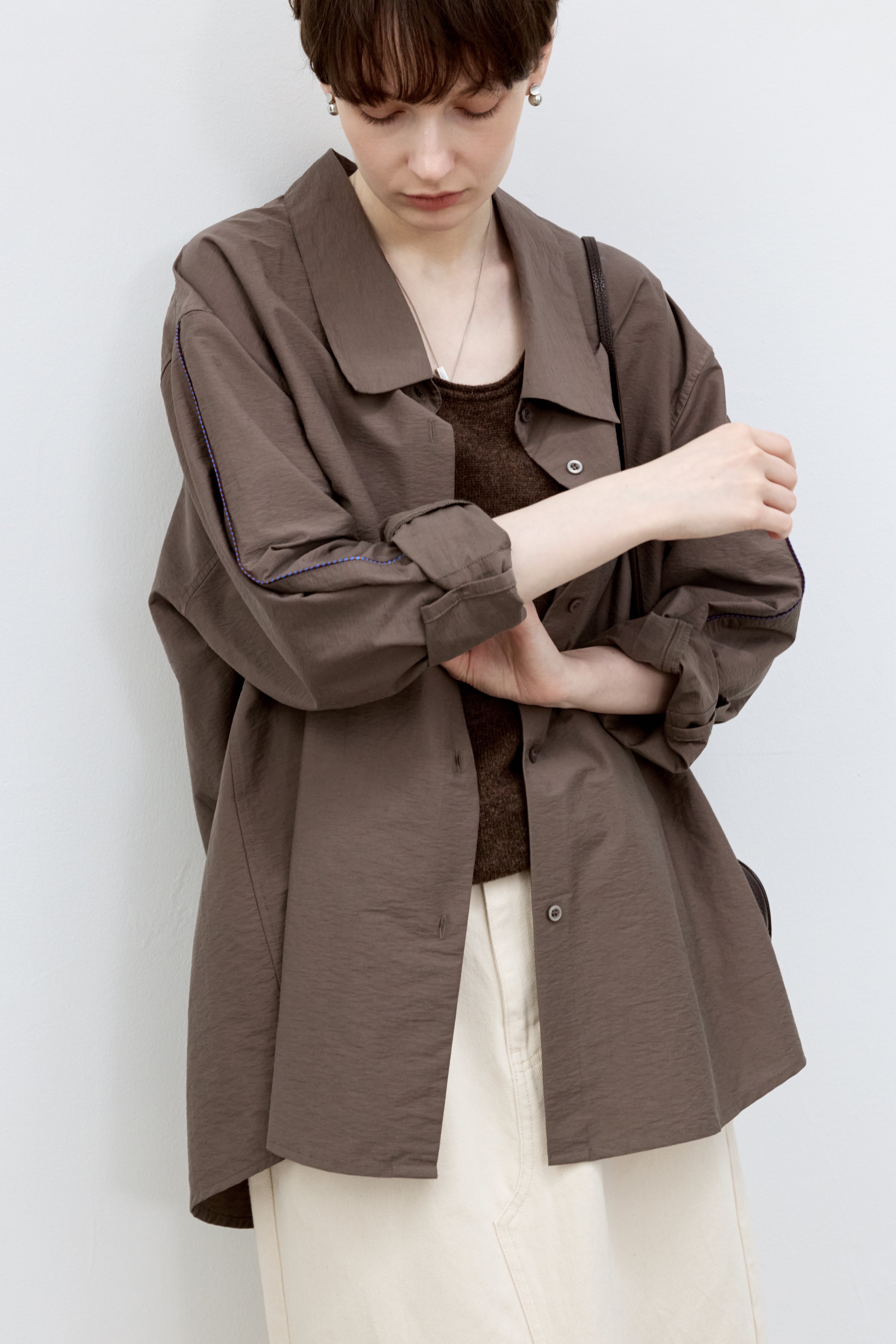 SLEEVE STITCH LOOSE SHIRT