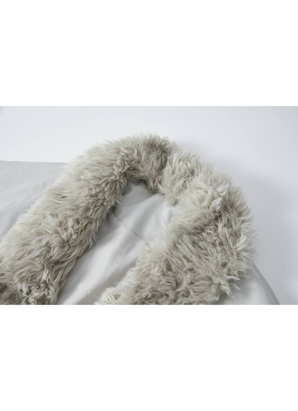 FUR LAPEL VOLUME BLOUSON
