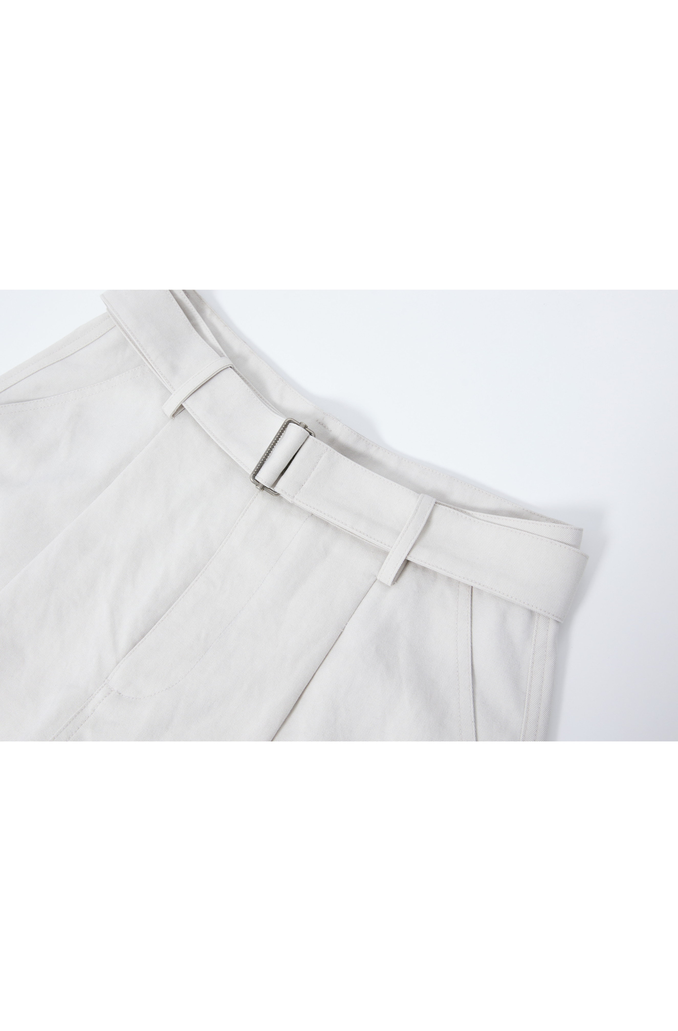 WIDE CURVE HALF PANTS