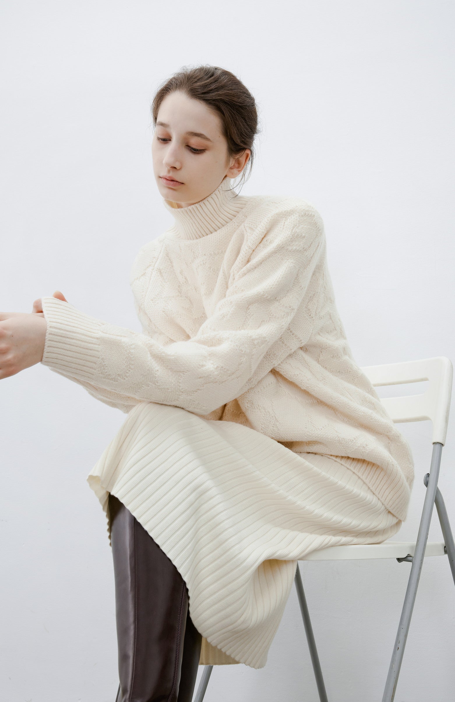 HIGH NECK SWIRL JACQUARD KNIT / ハイネックスワールジャガードニット