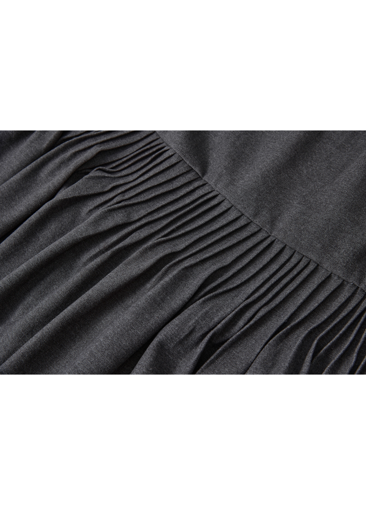 PLEATS LINE KNIT DRESS