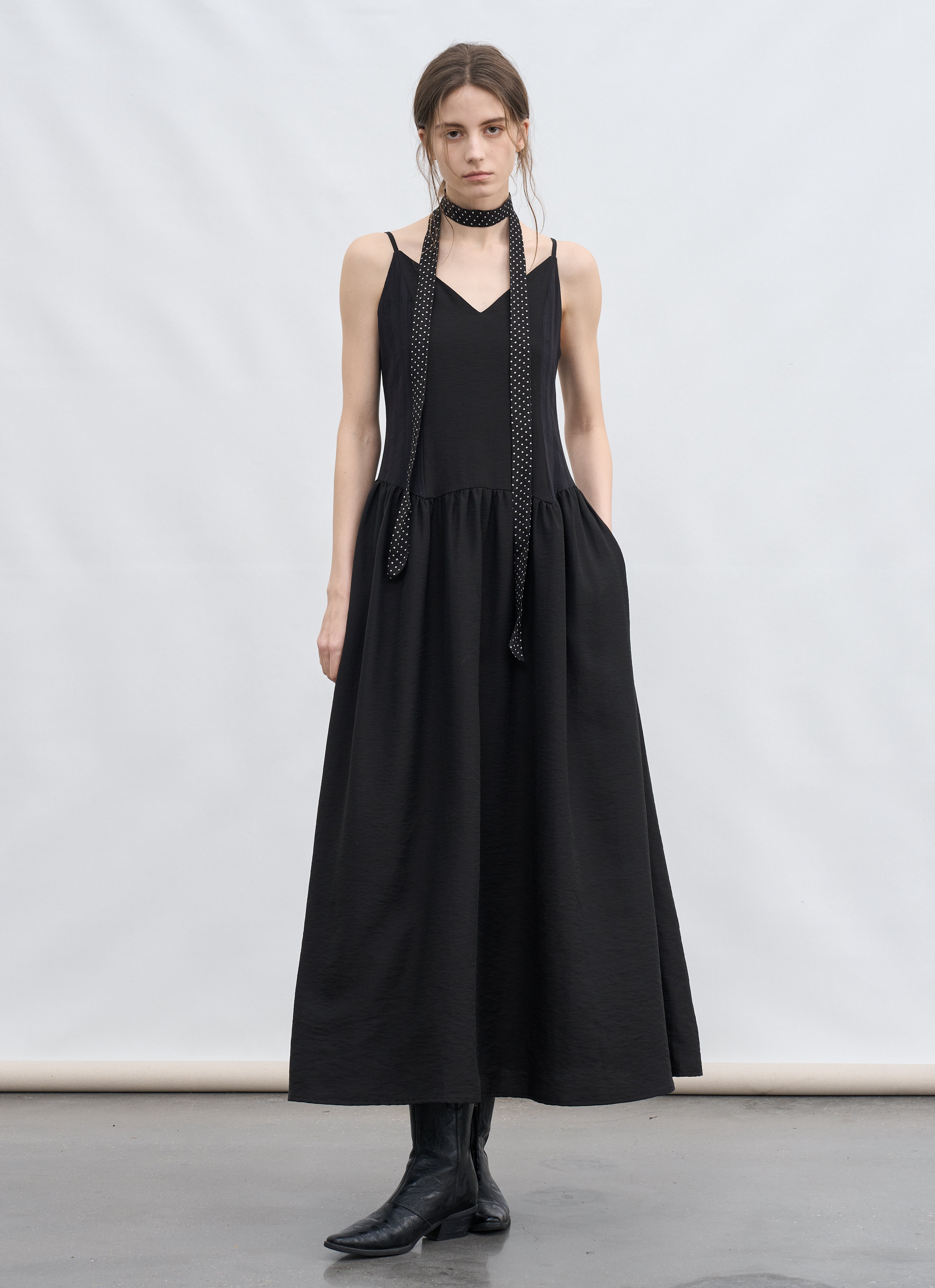 CLASSIC SHAPE VOLUME DRESS / クラシックシェイプボリュームワンピース