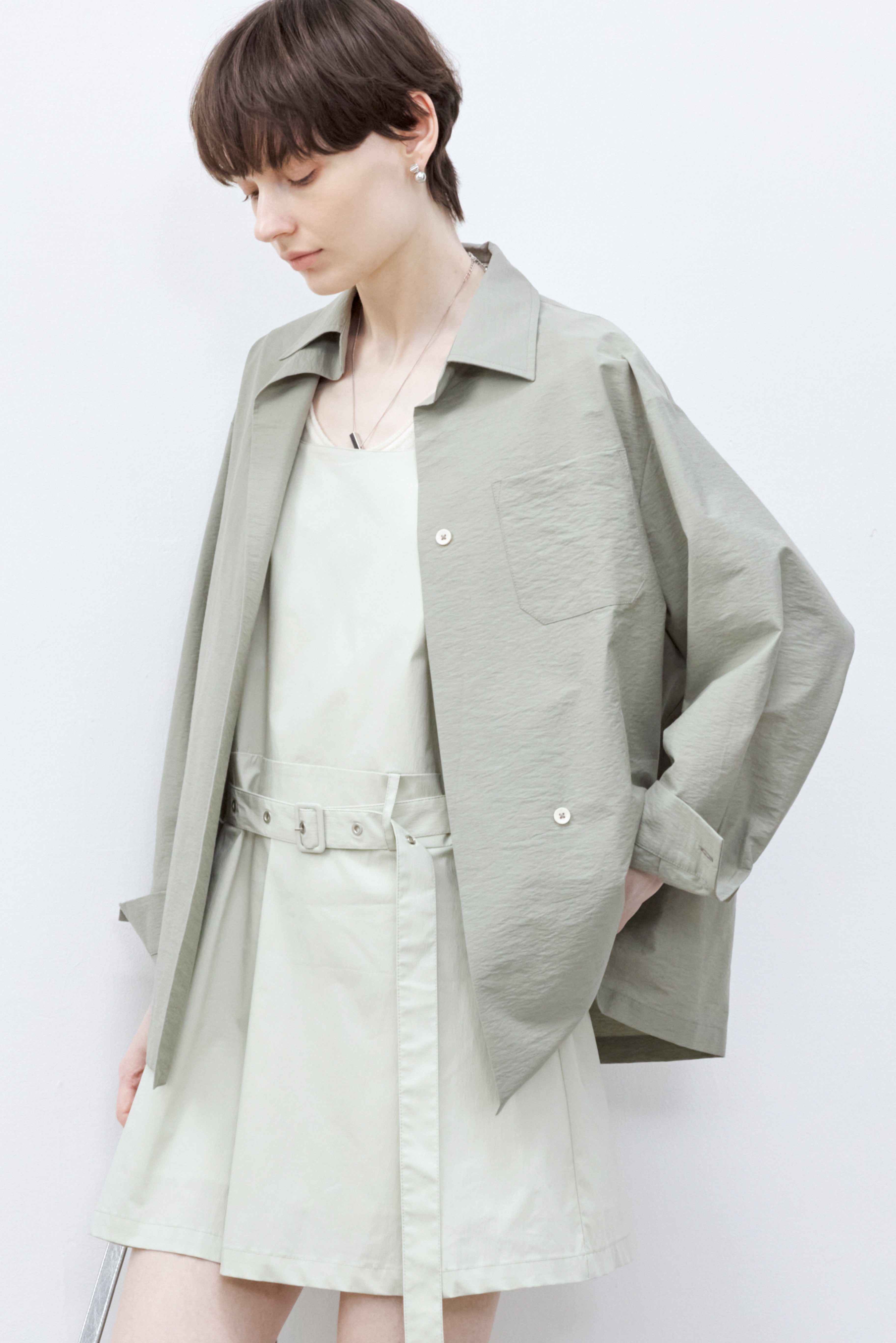 ASYMMETRIC WRINKLE COLOR SHIRT / アシンメトリーリンクルカラーシャツ