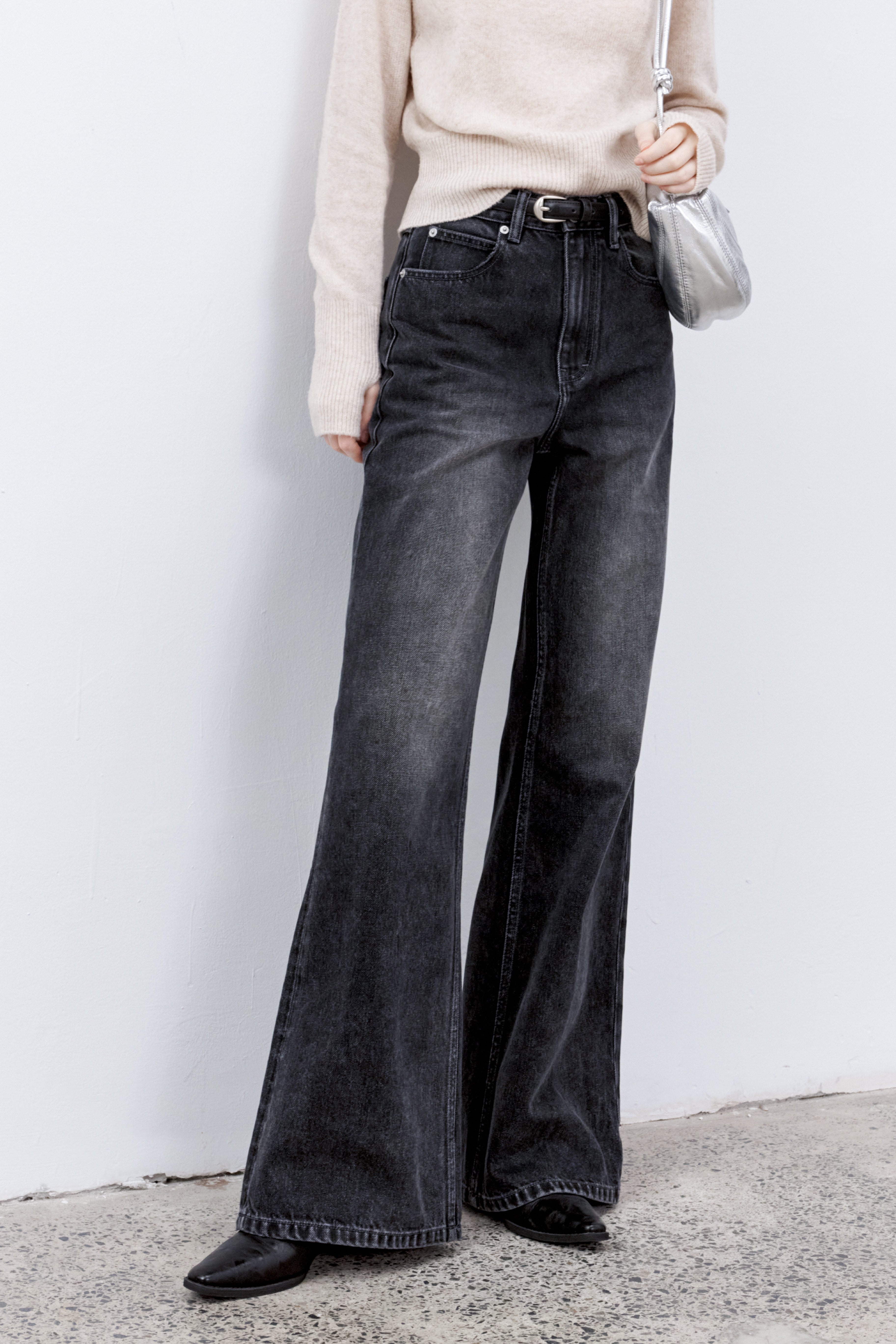 WASHED GRAY BLACK JEANS / ウォッシュドグレーブラックジーンズ