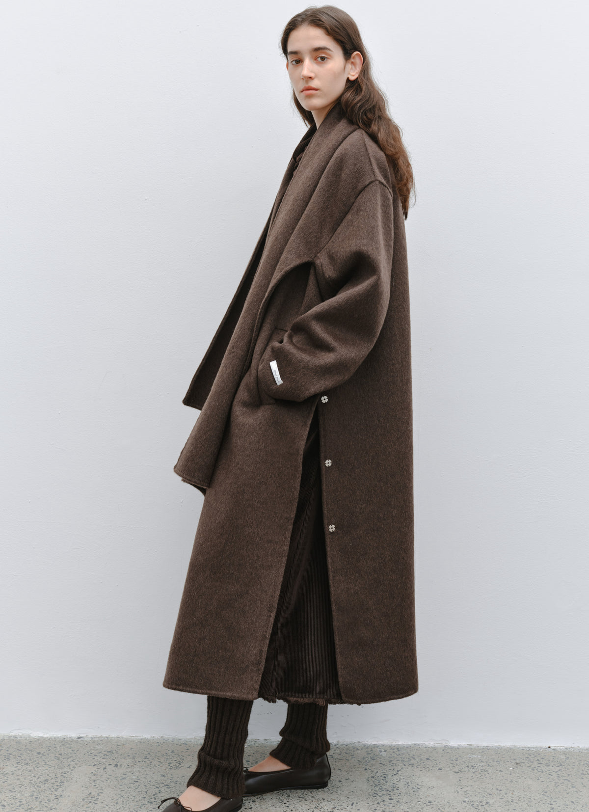 MULTI PATCH SCARF COAT