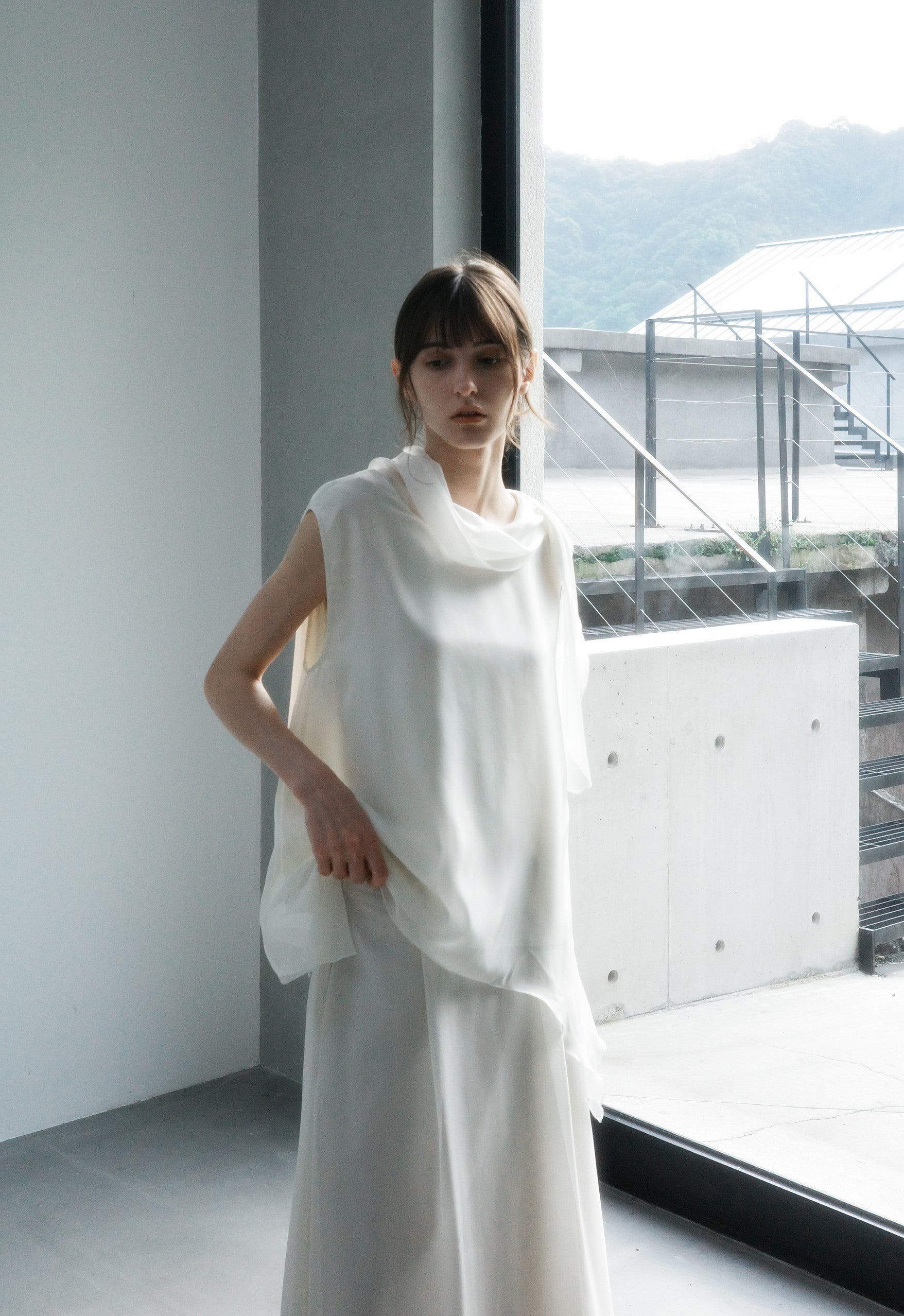 SHEER VEIL LAYERED BLOUSE