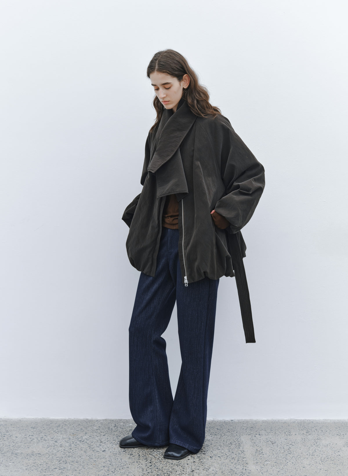 FLARE FIT COLOR PANTS