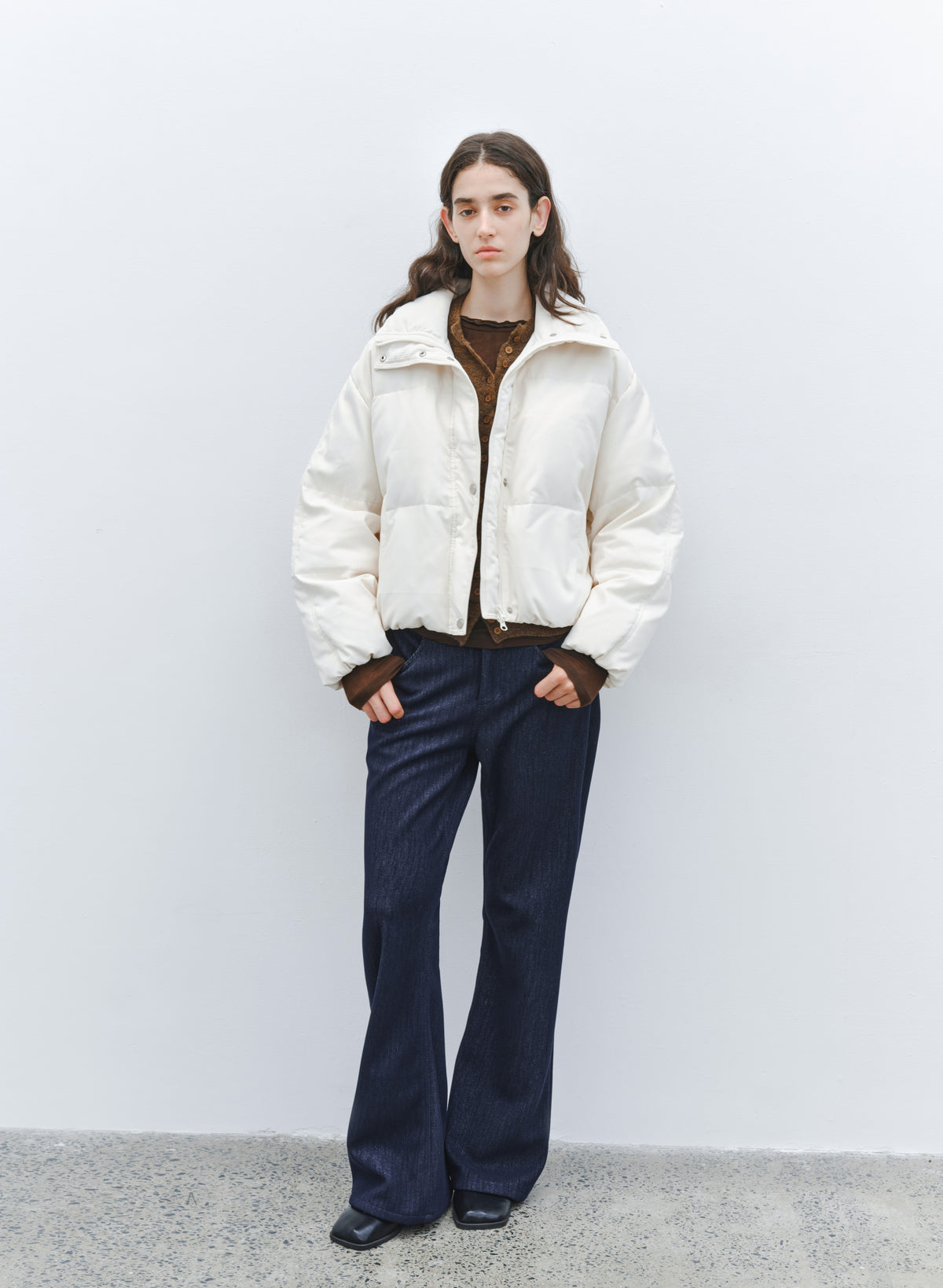 STAND COLLAR SHORT DOWN