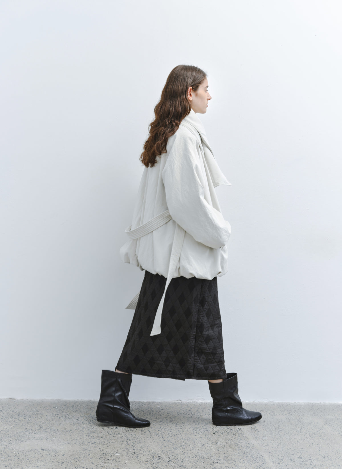 MATTE LEATHER SCARF DOWN