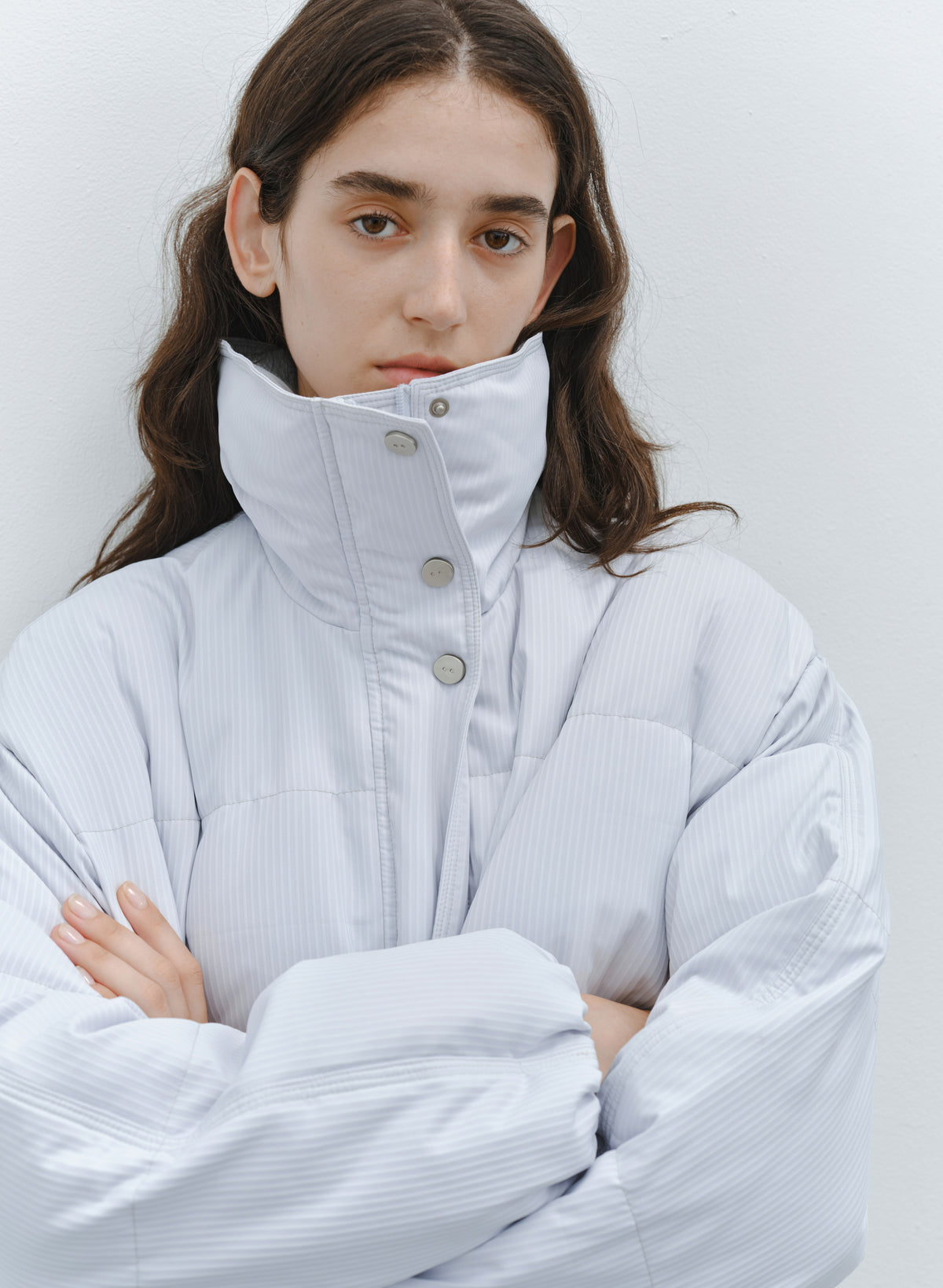 STAND COLLAR SHORT DOWN
