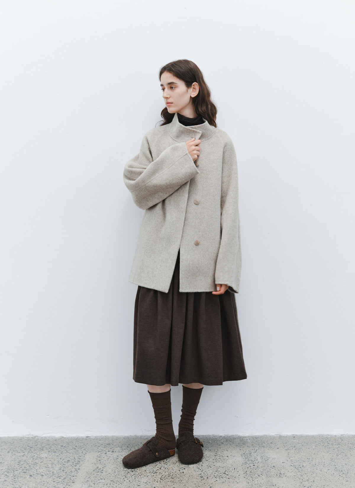 PLEATS LINE KNIT DRESS