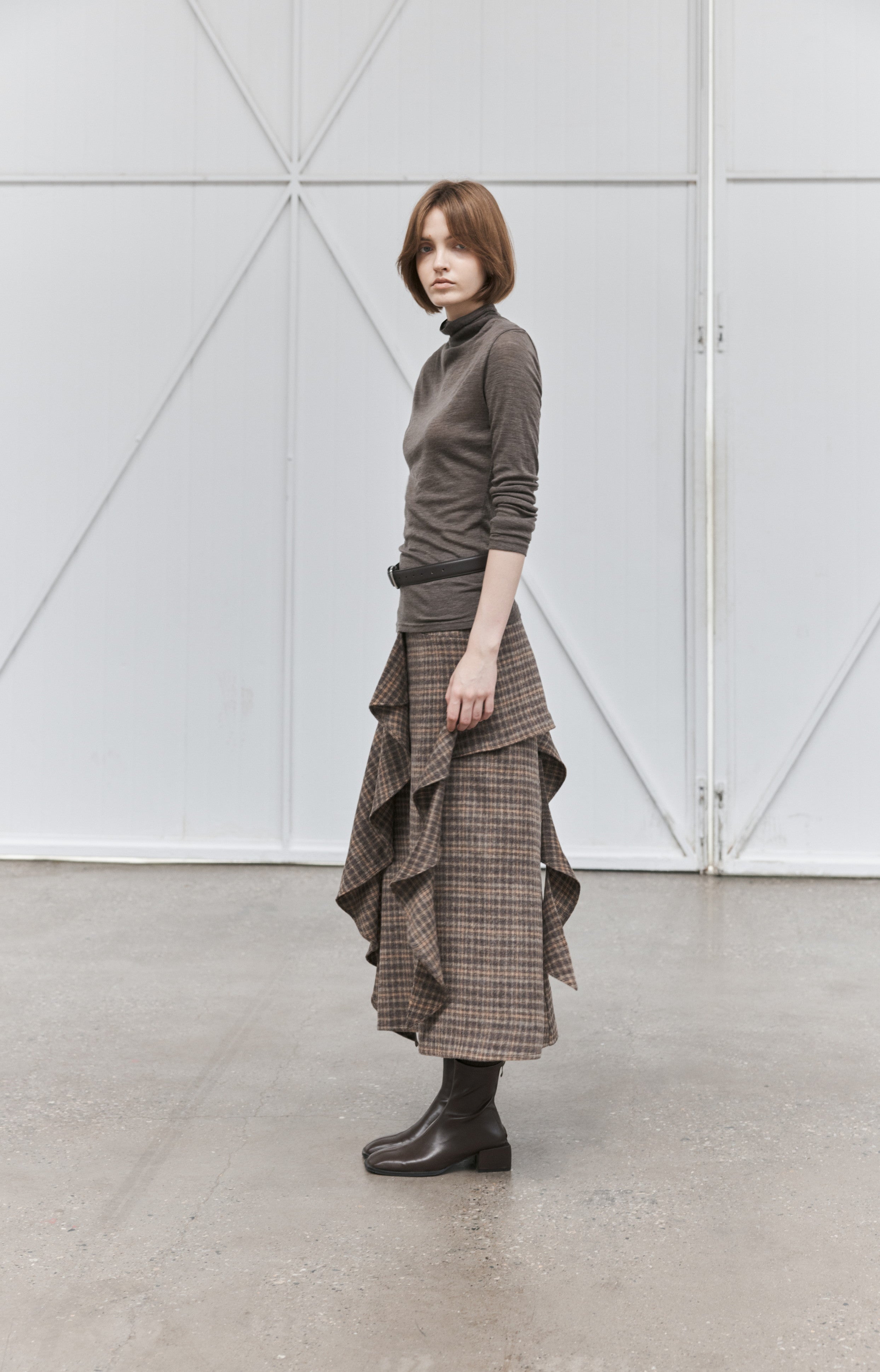 BRUSHED PLAID FRILL SKIRT / 기모 체크 프릴 스커트