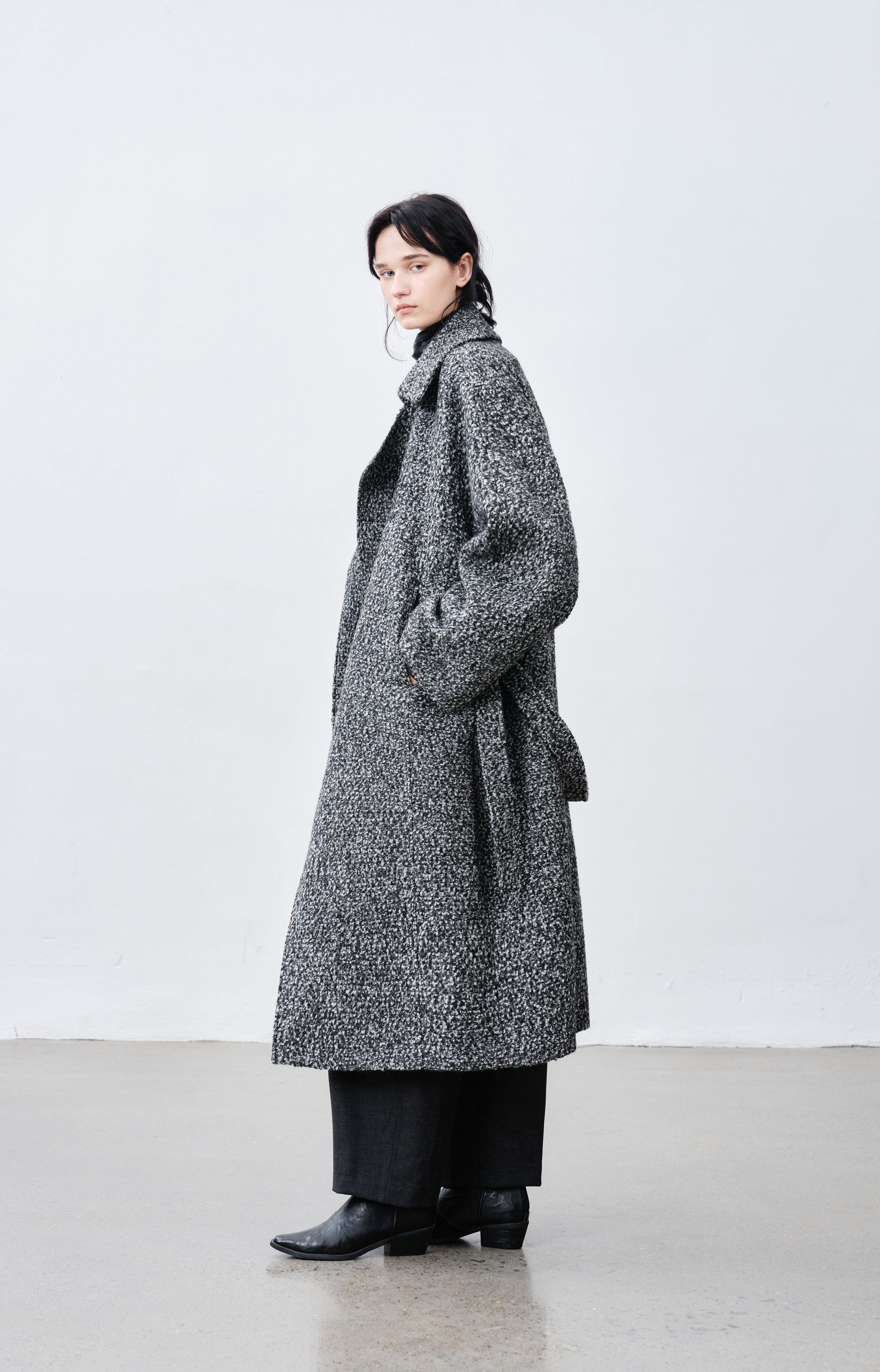 MORSE DOT WOOL COAT / 몰스닷 울 코트