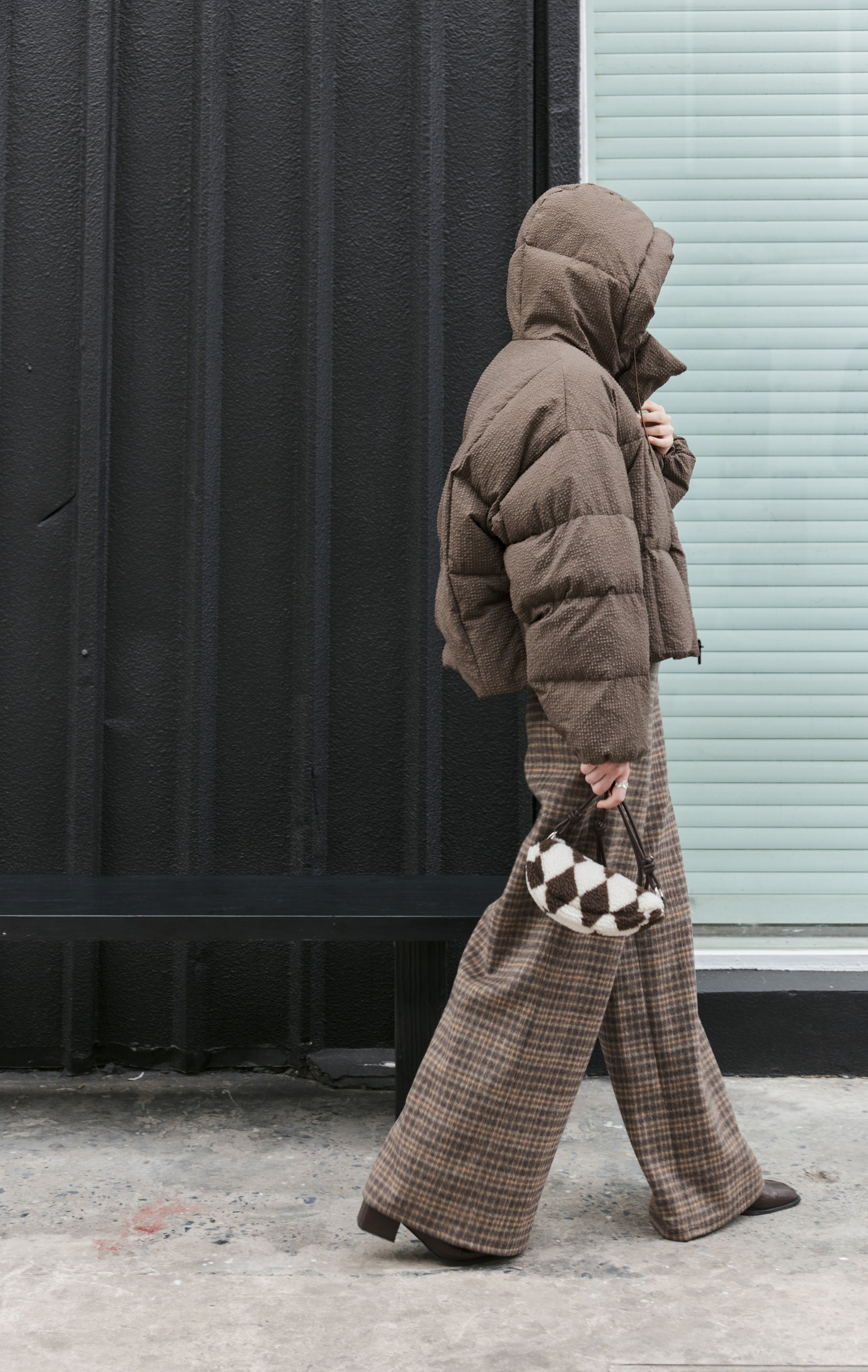 PUFF TEXTURE HOODED DOWN / 퍼프 텍스처 푸드 다운