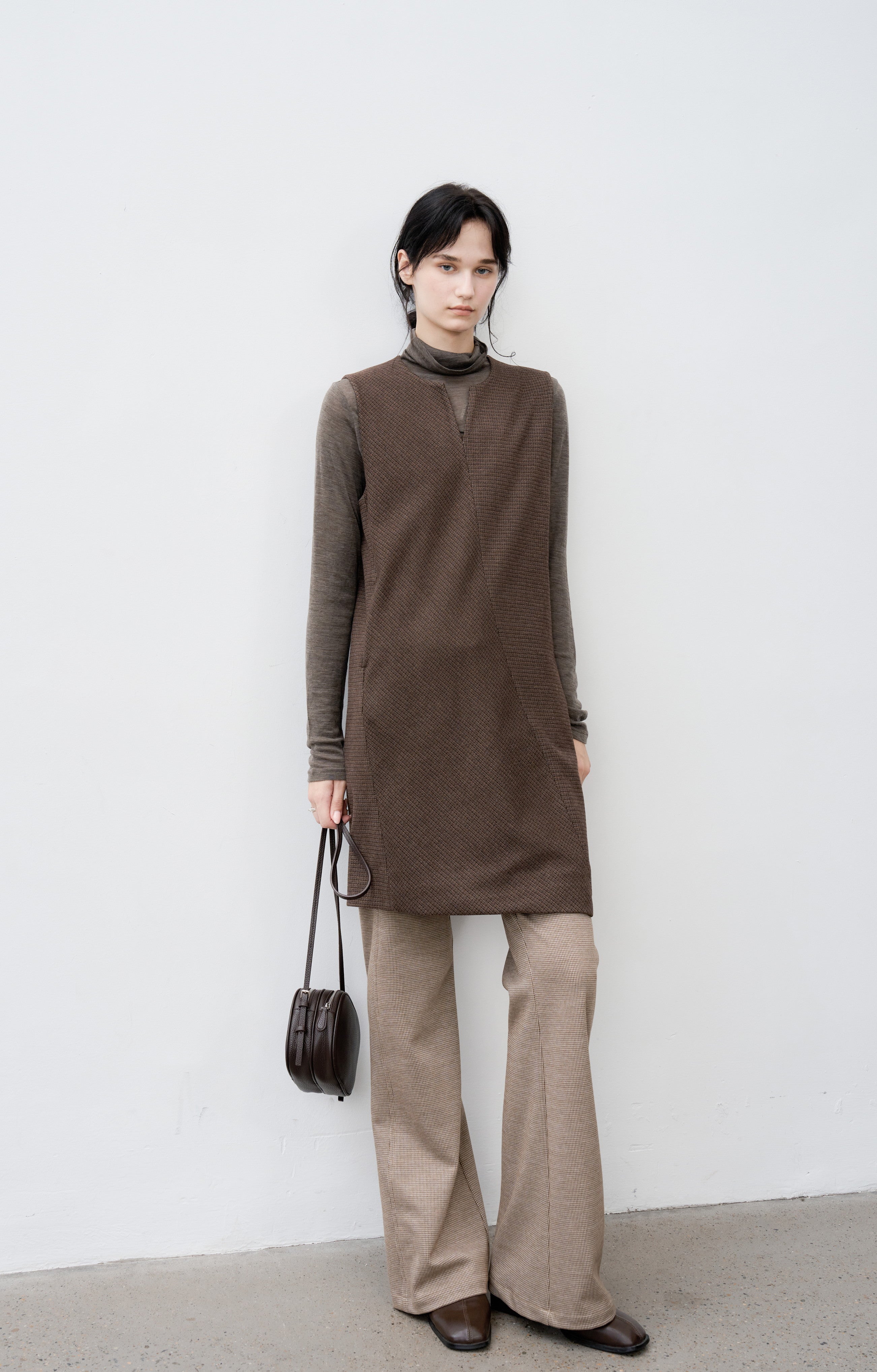 HOUNDSTOOTH FLARE PANTS / Houndstooth pattern flare pants