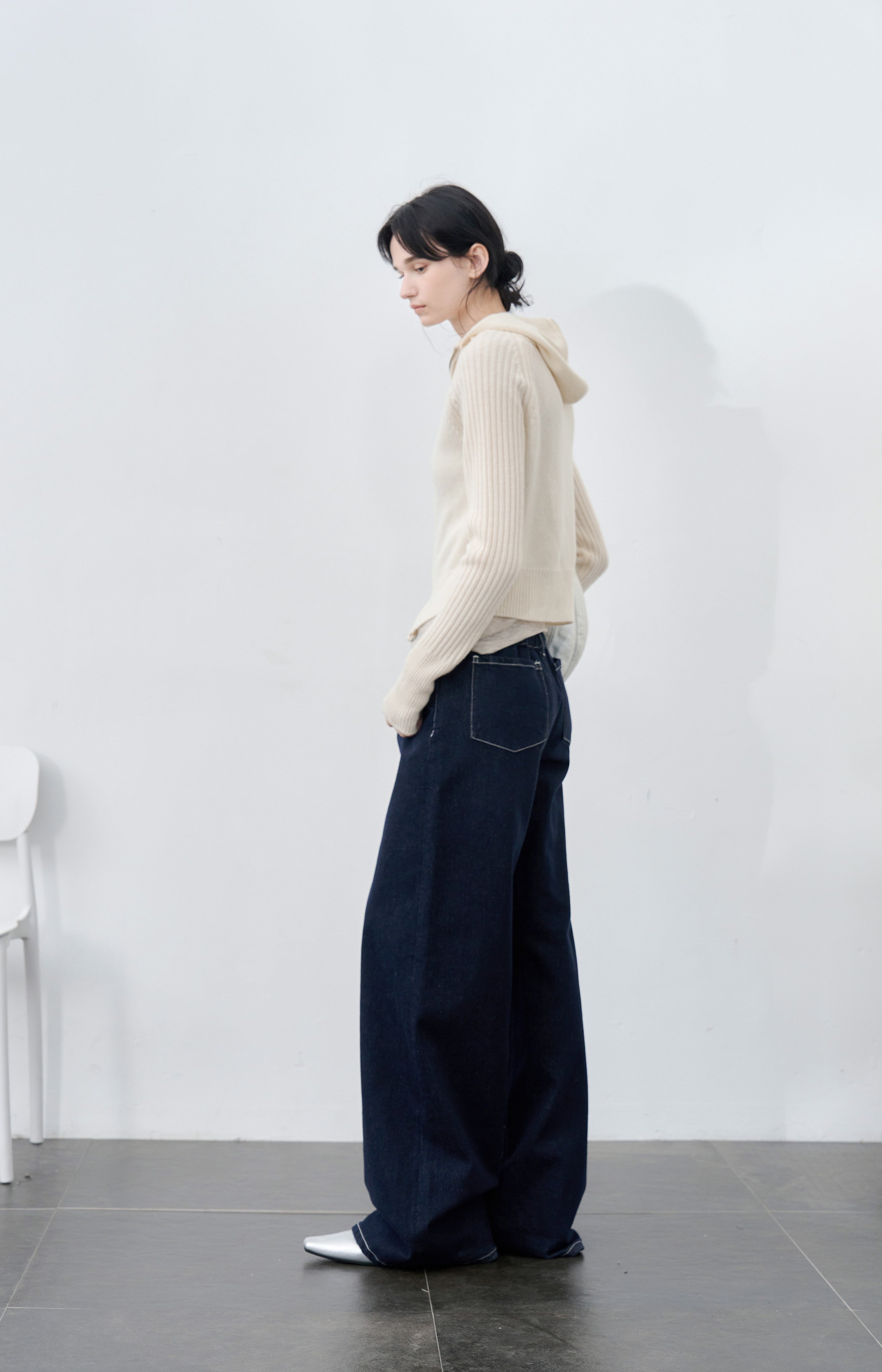 CONTRAST STITCH WIDE JEANS / 콘트라스트 스티치 와이드 청바지