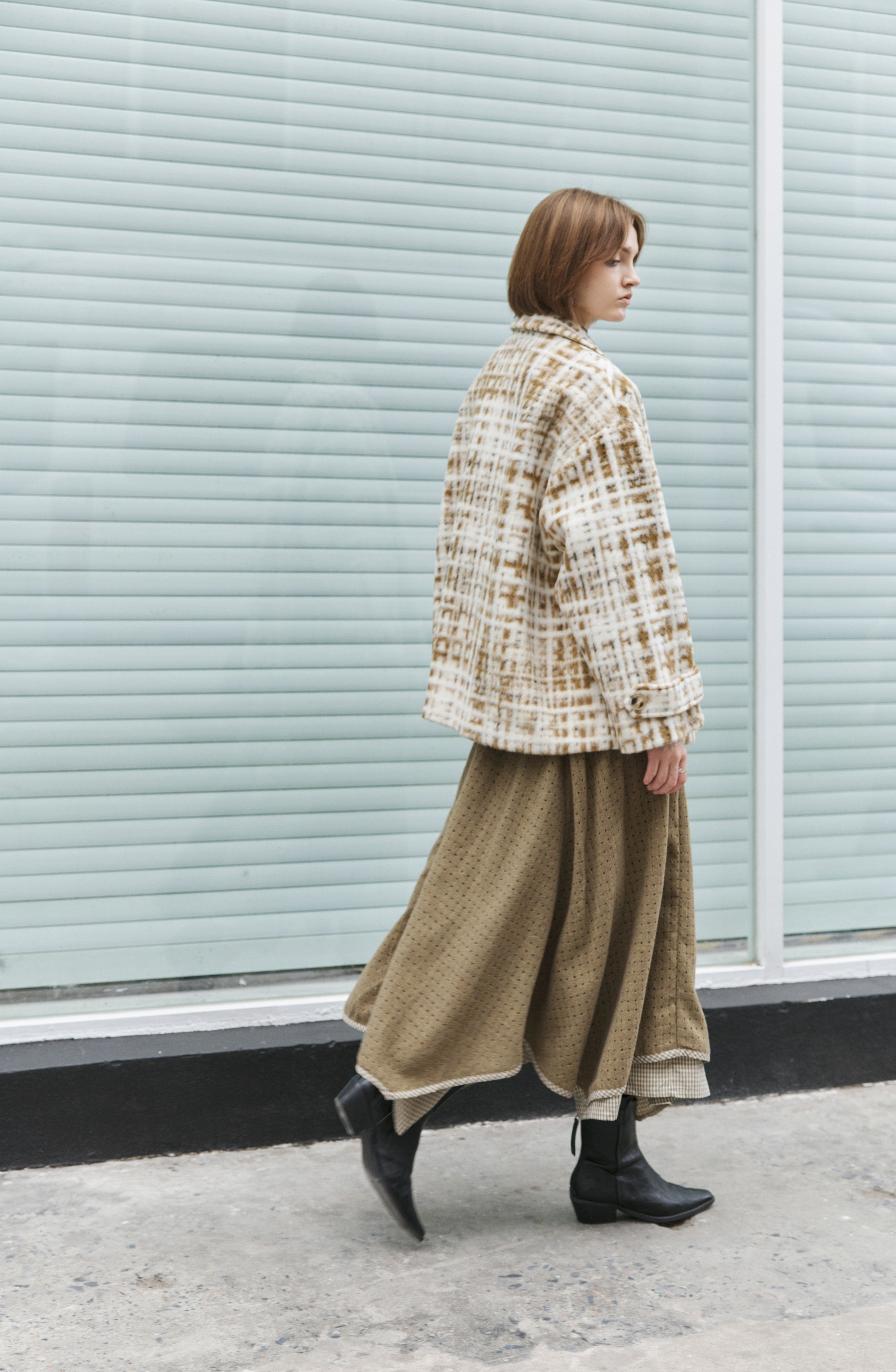 HAZY PLAID DESIGN SOFT JACKET