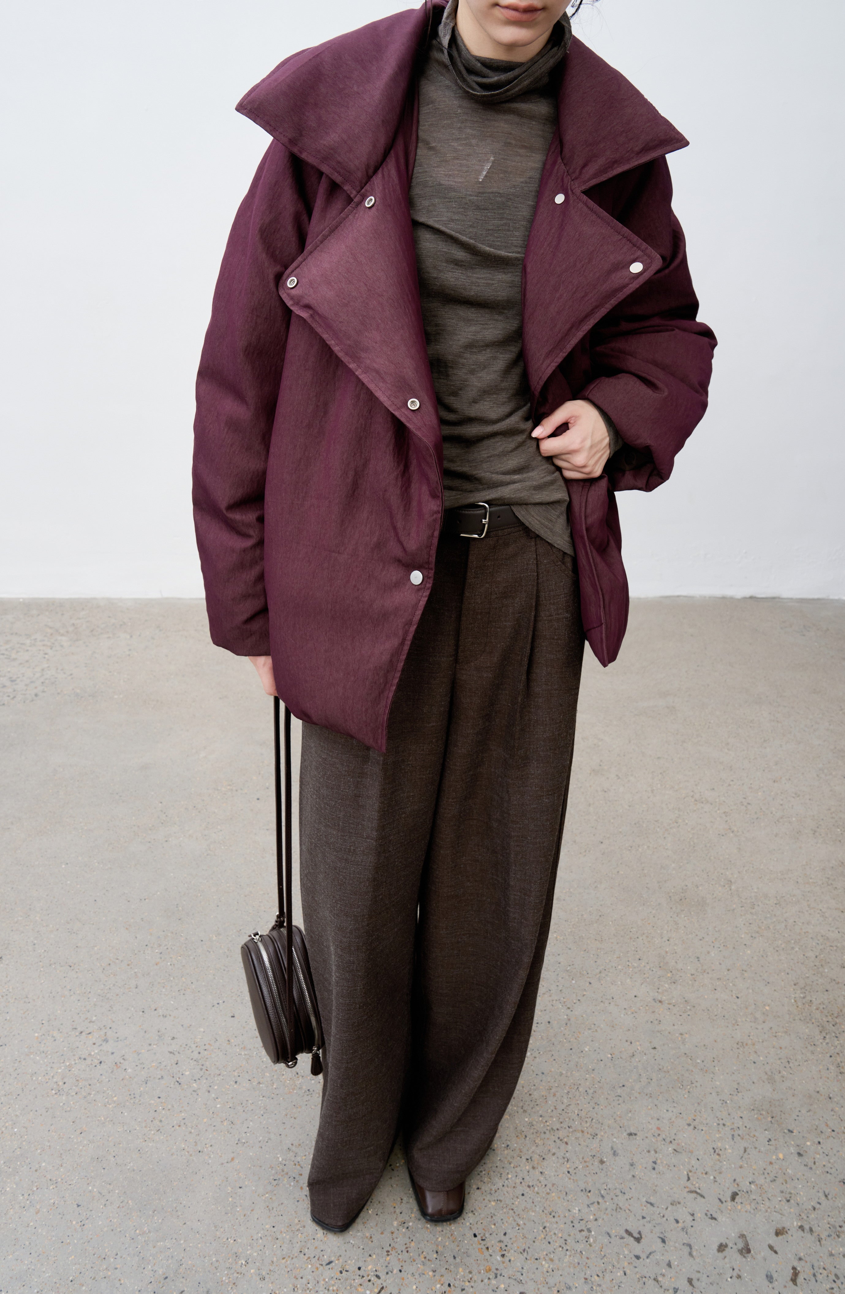 EDGE COLOR LAPEL DOWN / 엣지 컬러 라펠 다운