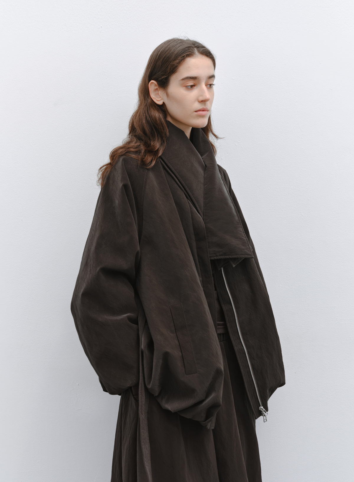 MATTE LEATHER SCARF DOWN