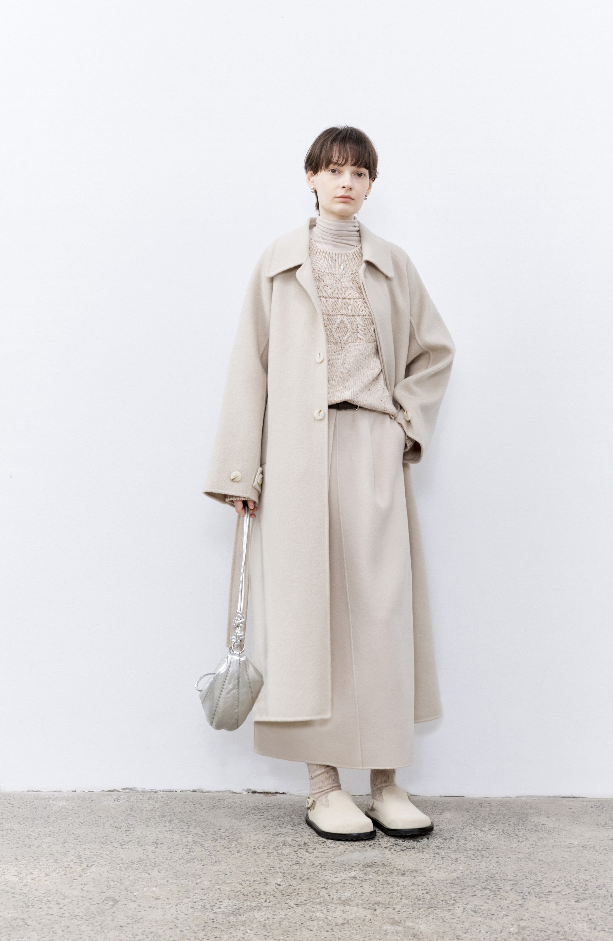 NATURAL DUSTY WOOL COAT / ナチュラルダスティーウールコート