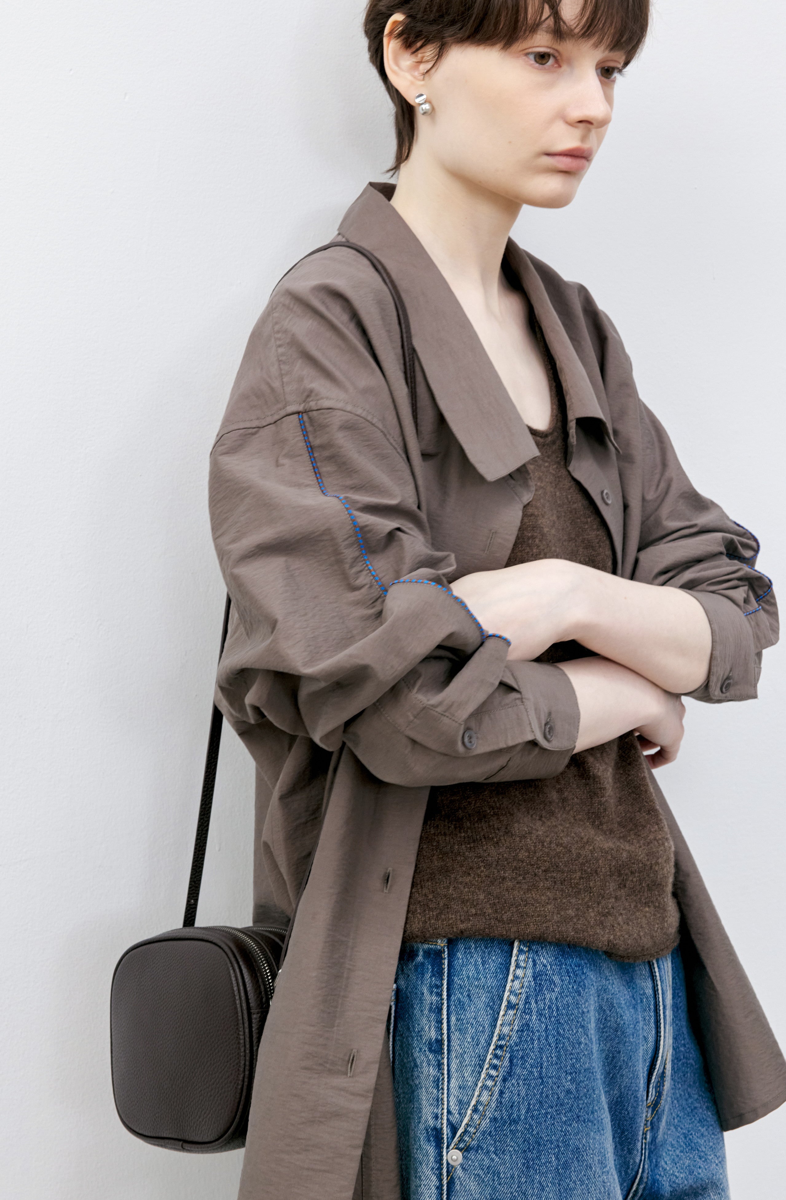 SLEEVE STITCH LOOSE SHIRT