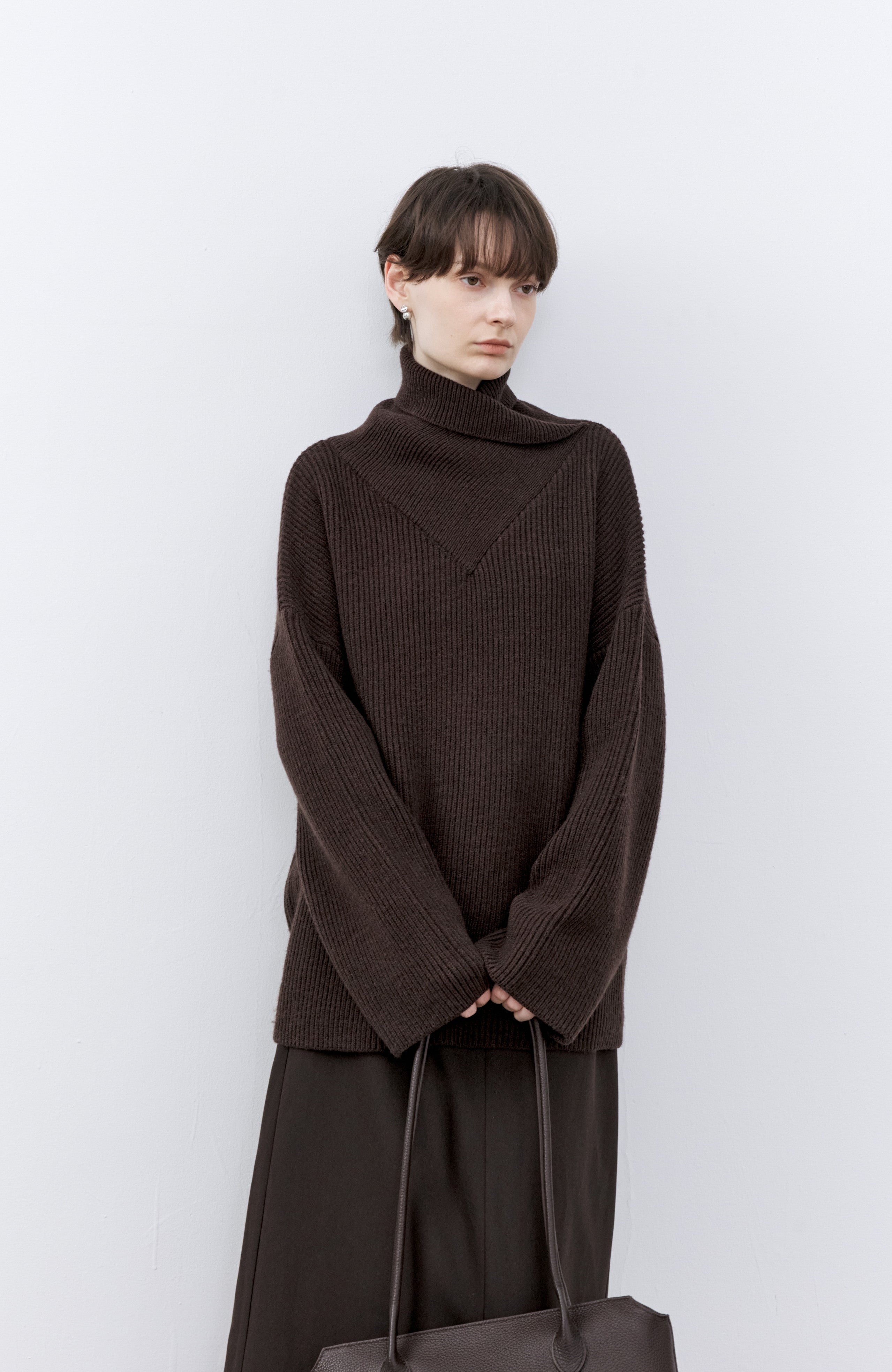 CROSS NECK OVER SWEATER / クロスネックオーバーセーター