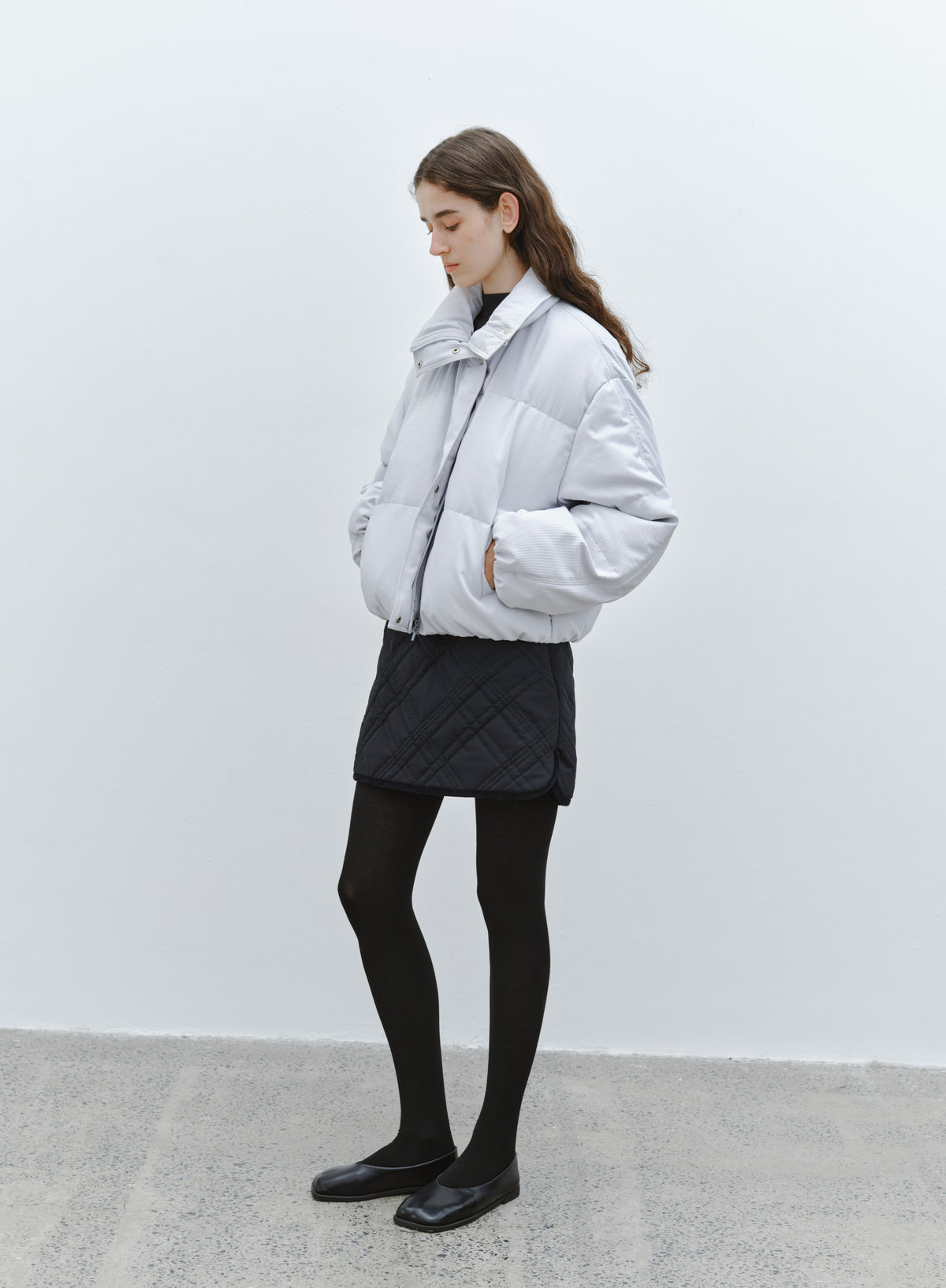STAND COLLAR SHORT DOWN
