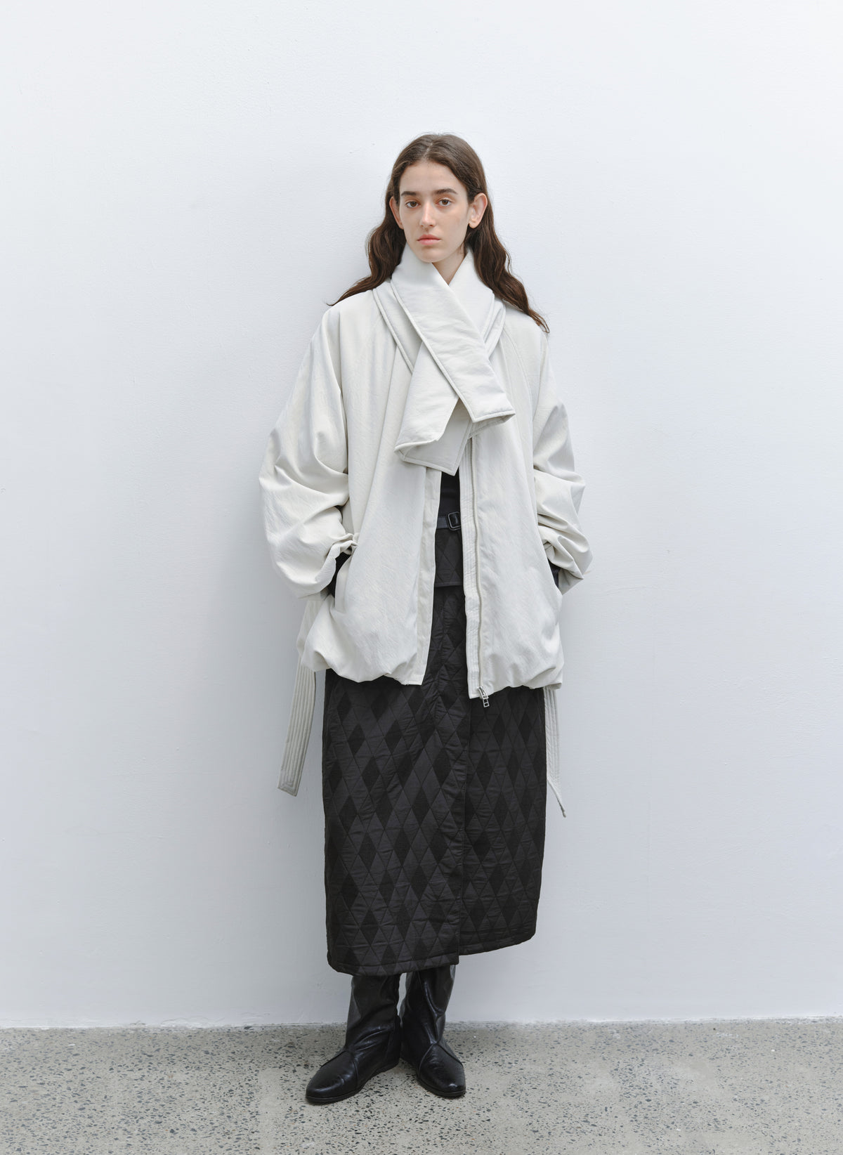 MATTE LEATHER SCARF DOWN