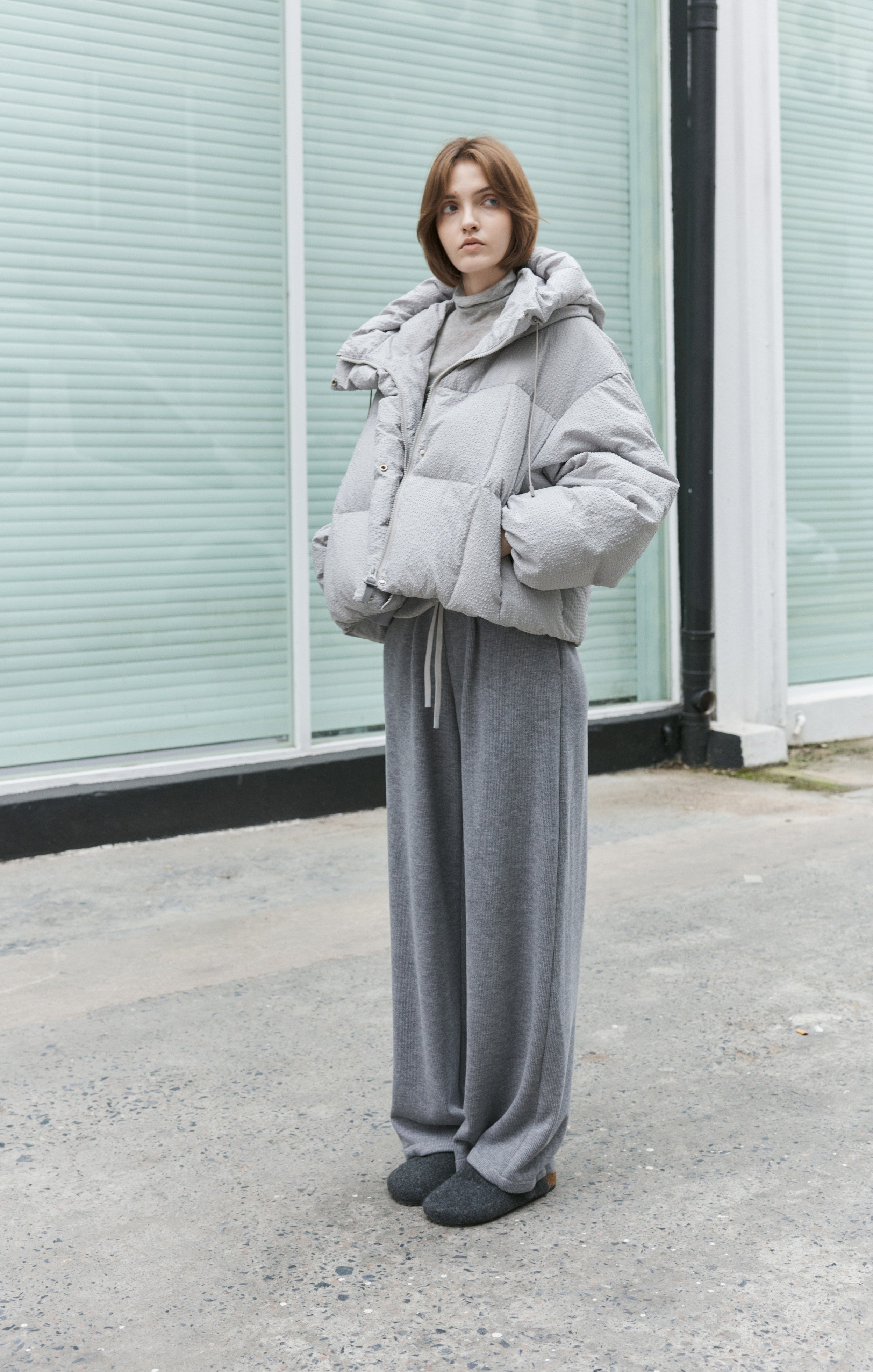 OHGA PUFF COAT グレー PUFF TEXTURE HOODED DOWN / パフテクスチャーフードダウン