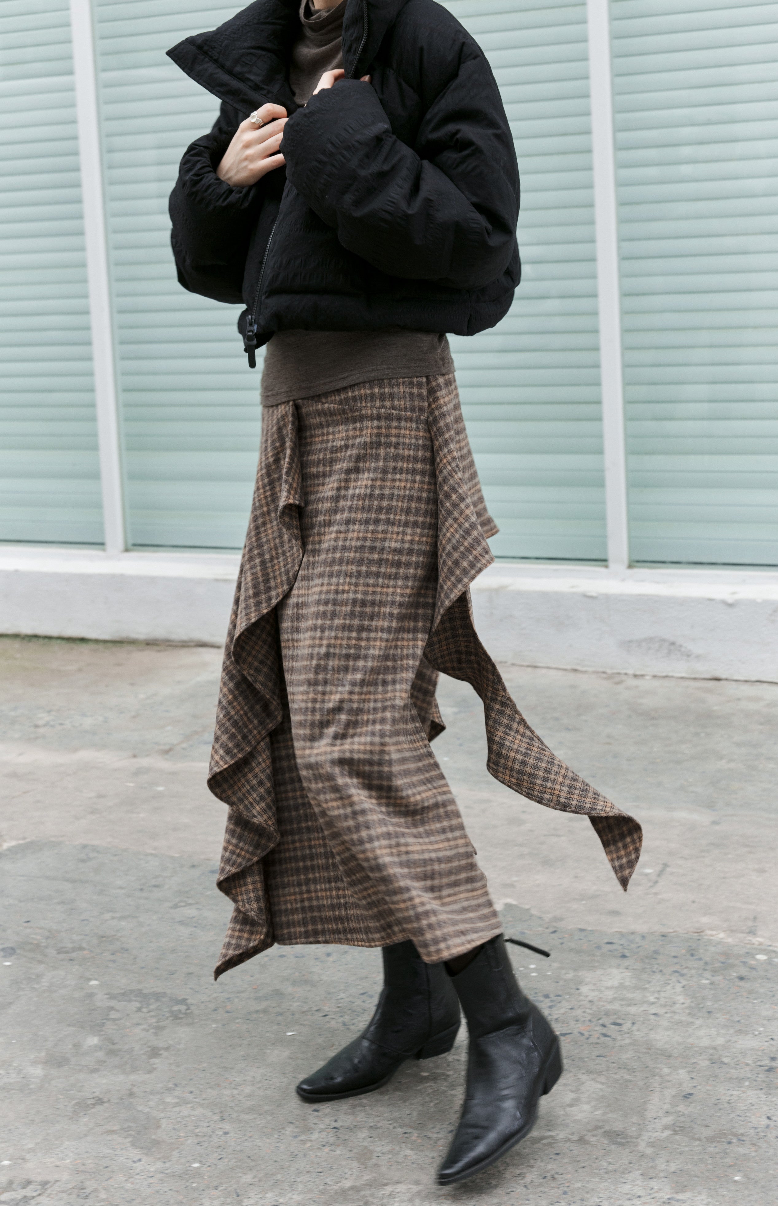 BRUSHED PLAID FRILL SKIRT / 기모 체크 프릴 스커트