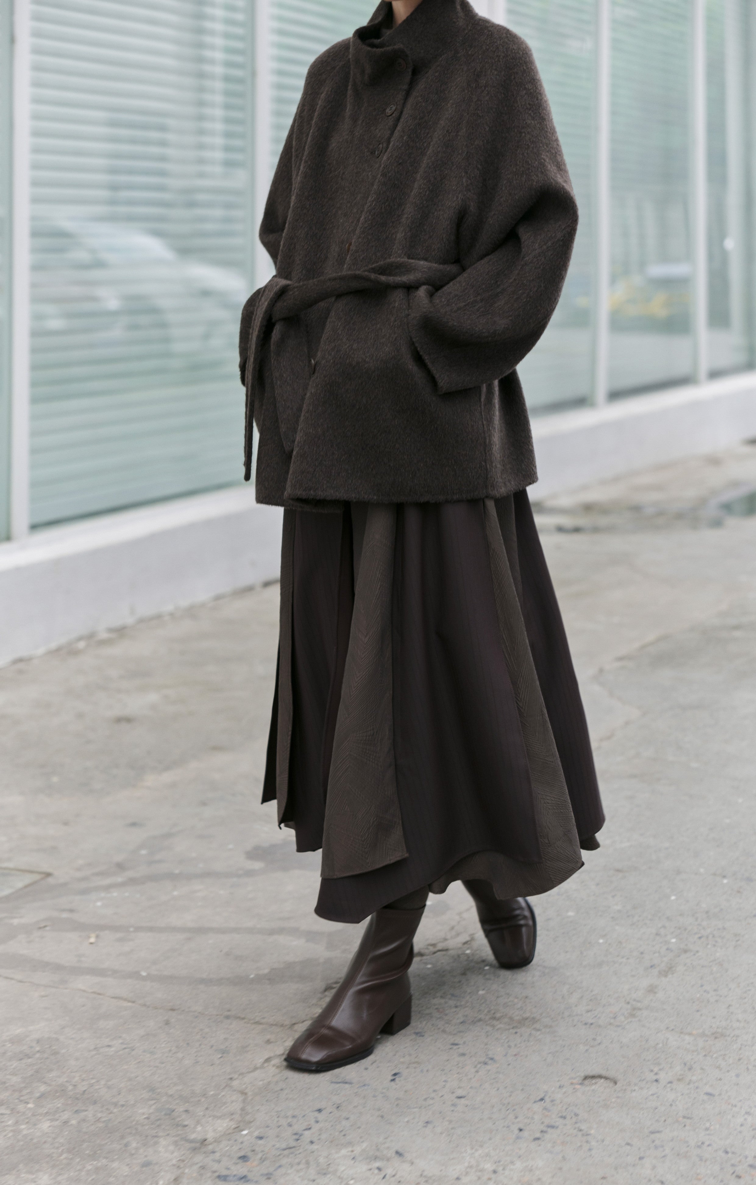 OVERLAP FLOW FLARE SKIRT